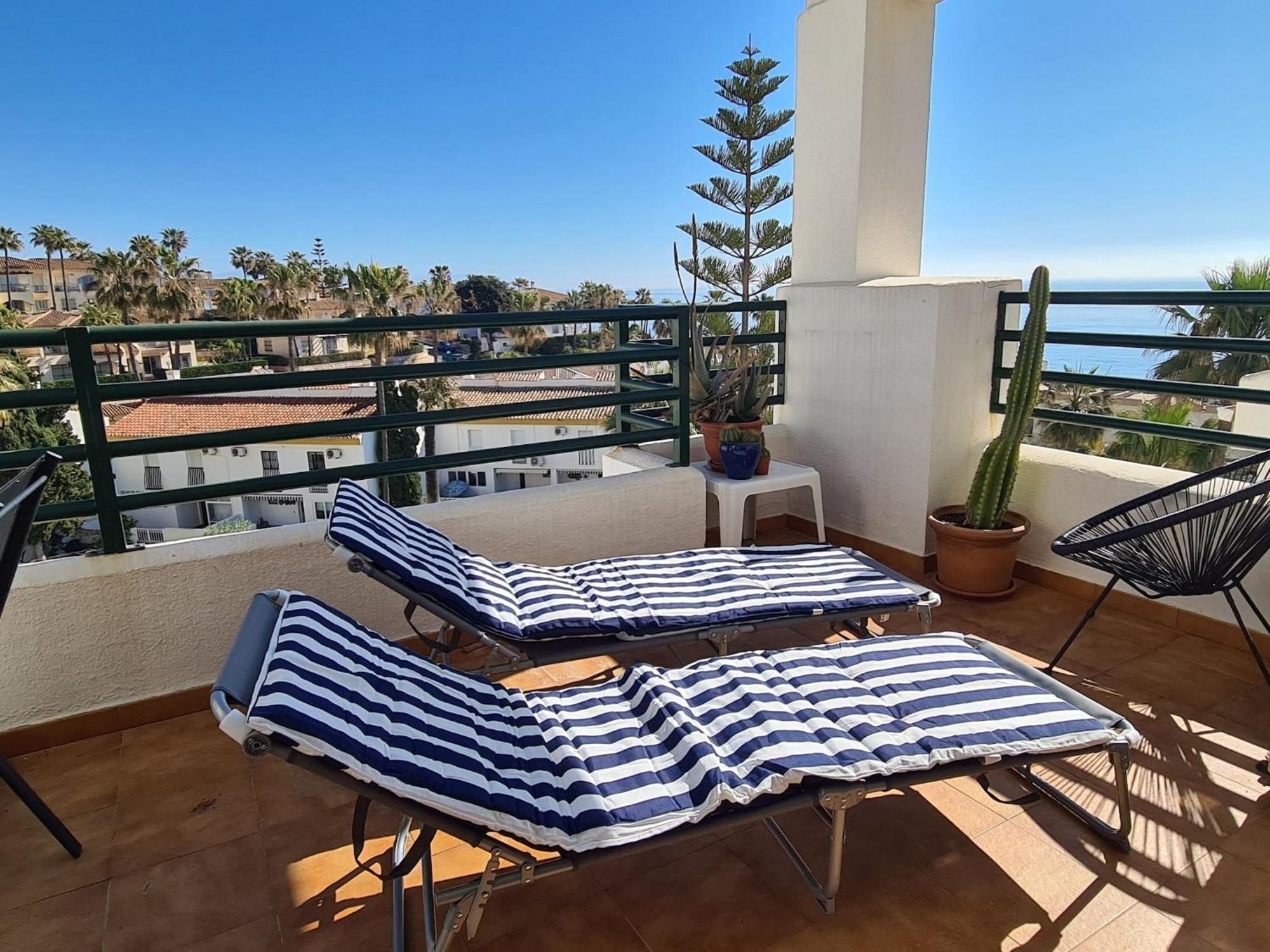 Sea View In Wyndham Close To Apartment