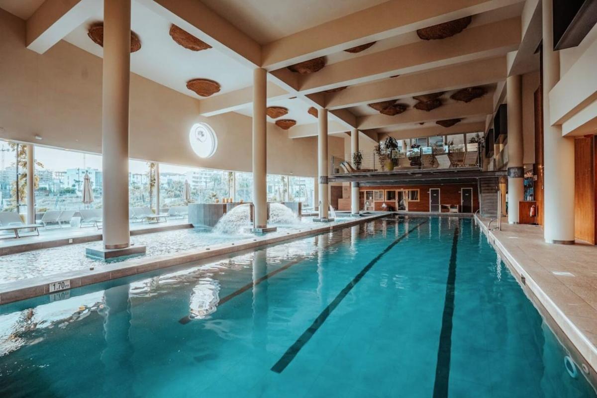 Luxury, Ocean View, Pool, Gym & Club * Fuengirola
