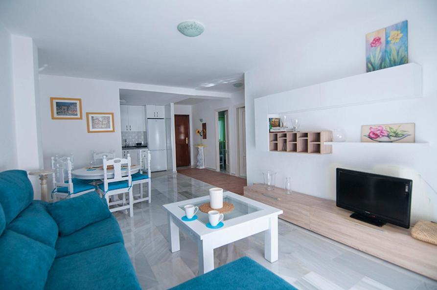 Luminoso Y Fresco En 2ª Linea De Playa Apartment Fuengirola