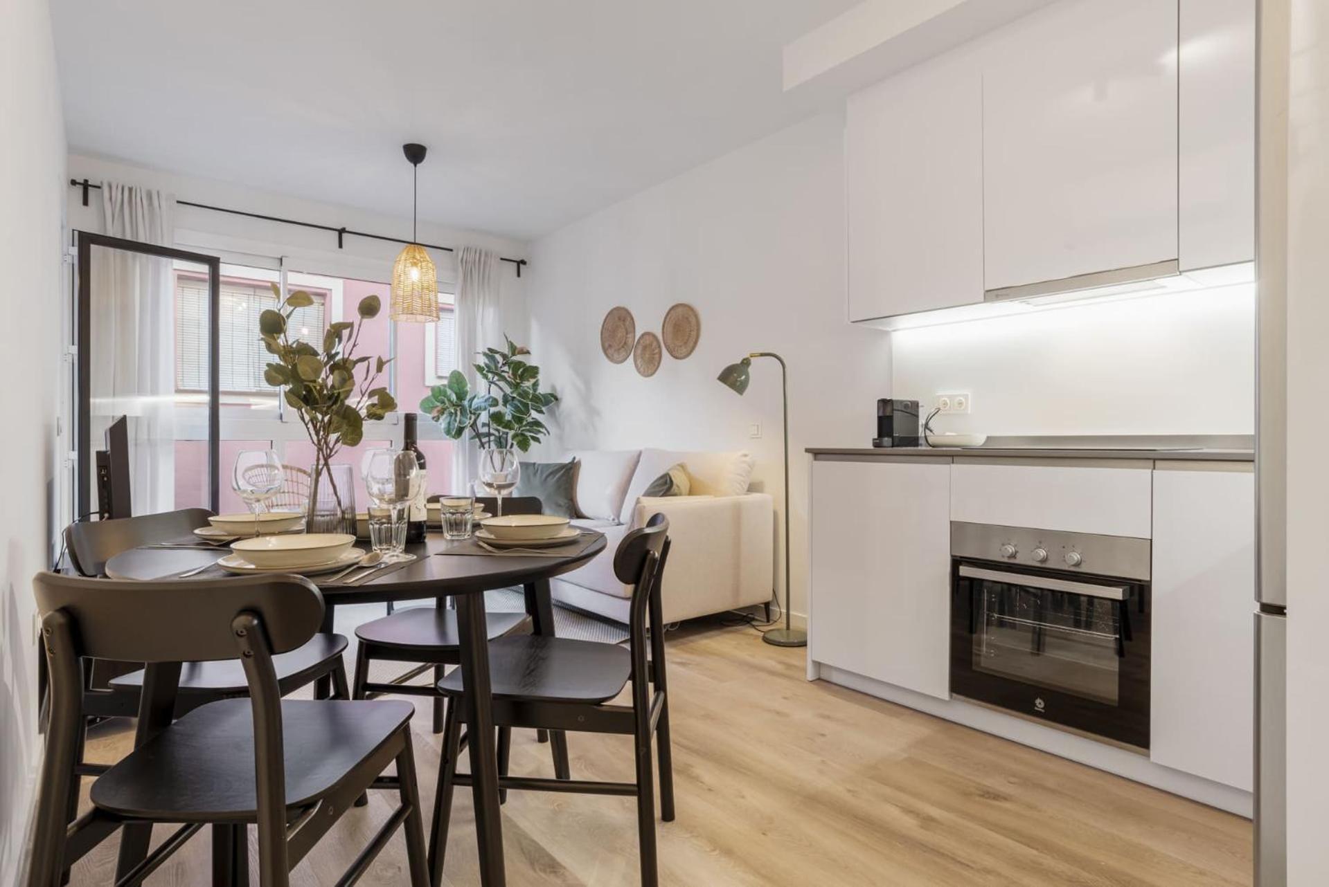 Vivi Homes - Anemona , , Balcony, Centre