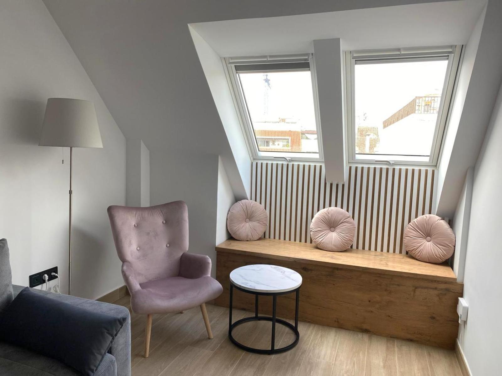 Modern Penthouse - Centrum - 100 M Apartment *