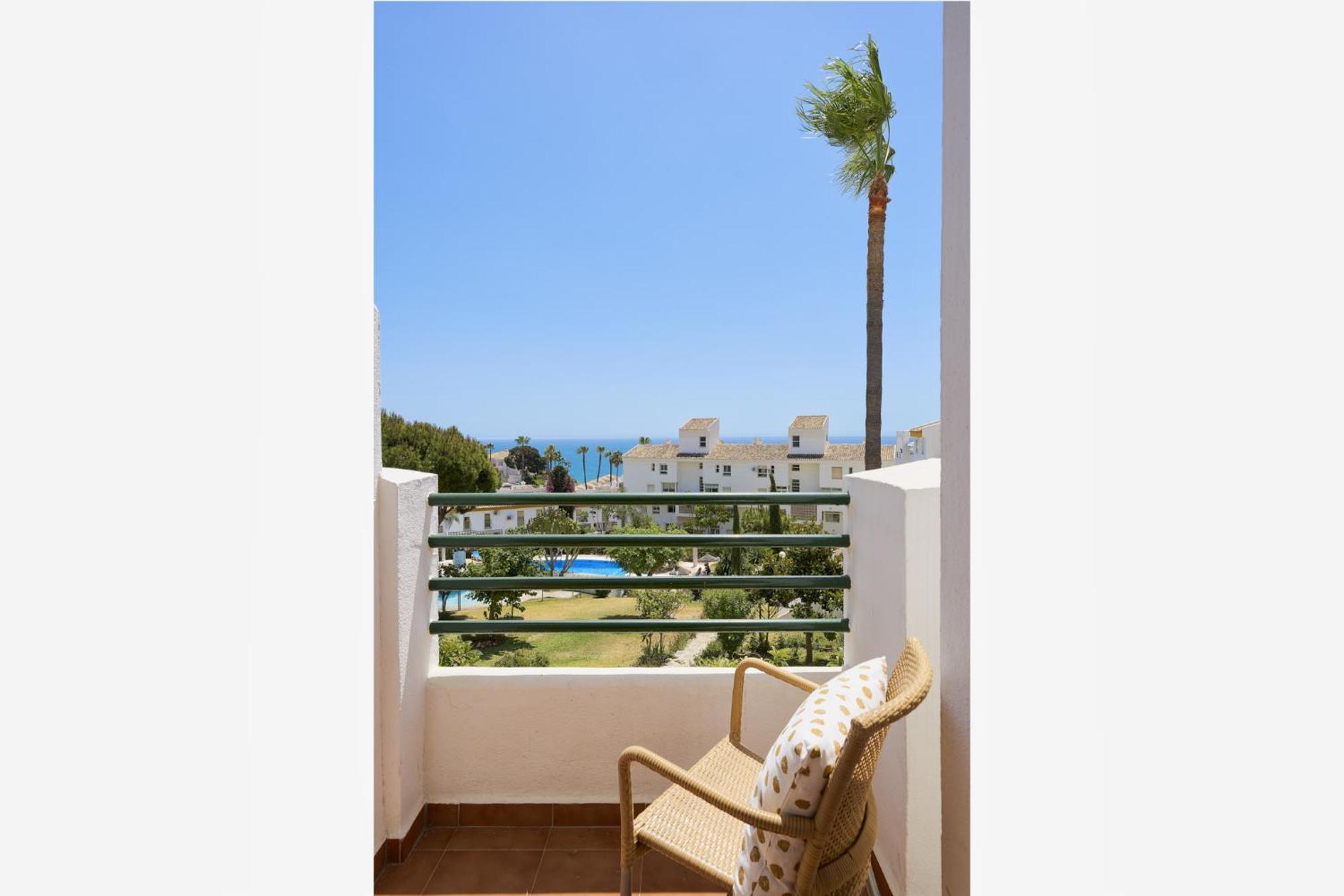 Apartment Marina I Relax With Ocean Views, Pools, 250m To The Sea Fuengirola