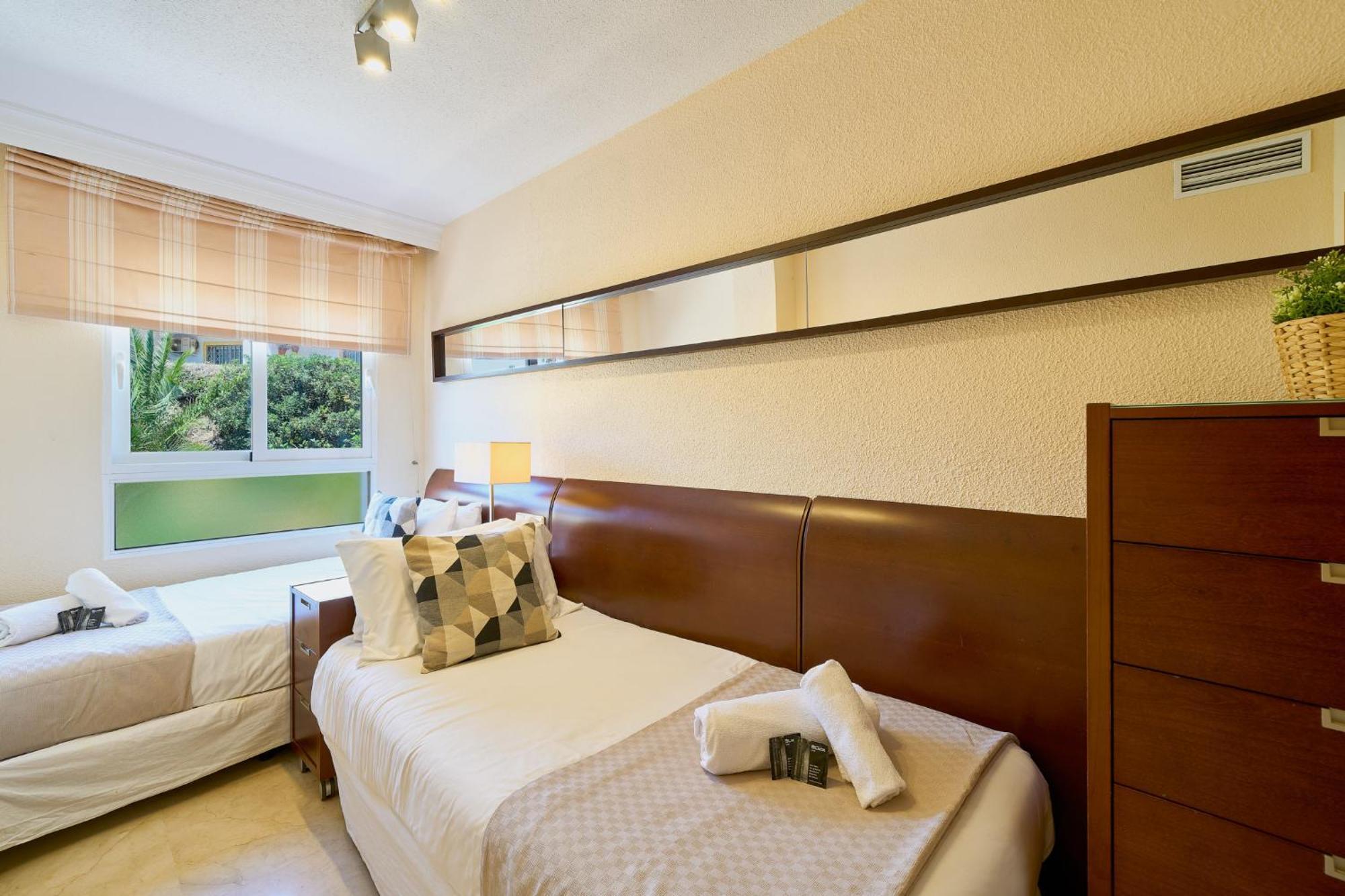 Marina I Relax With Ocean Views, Pools, 250m To The Sea Fuengirola