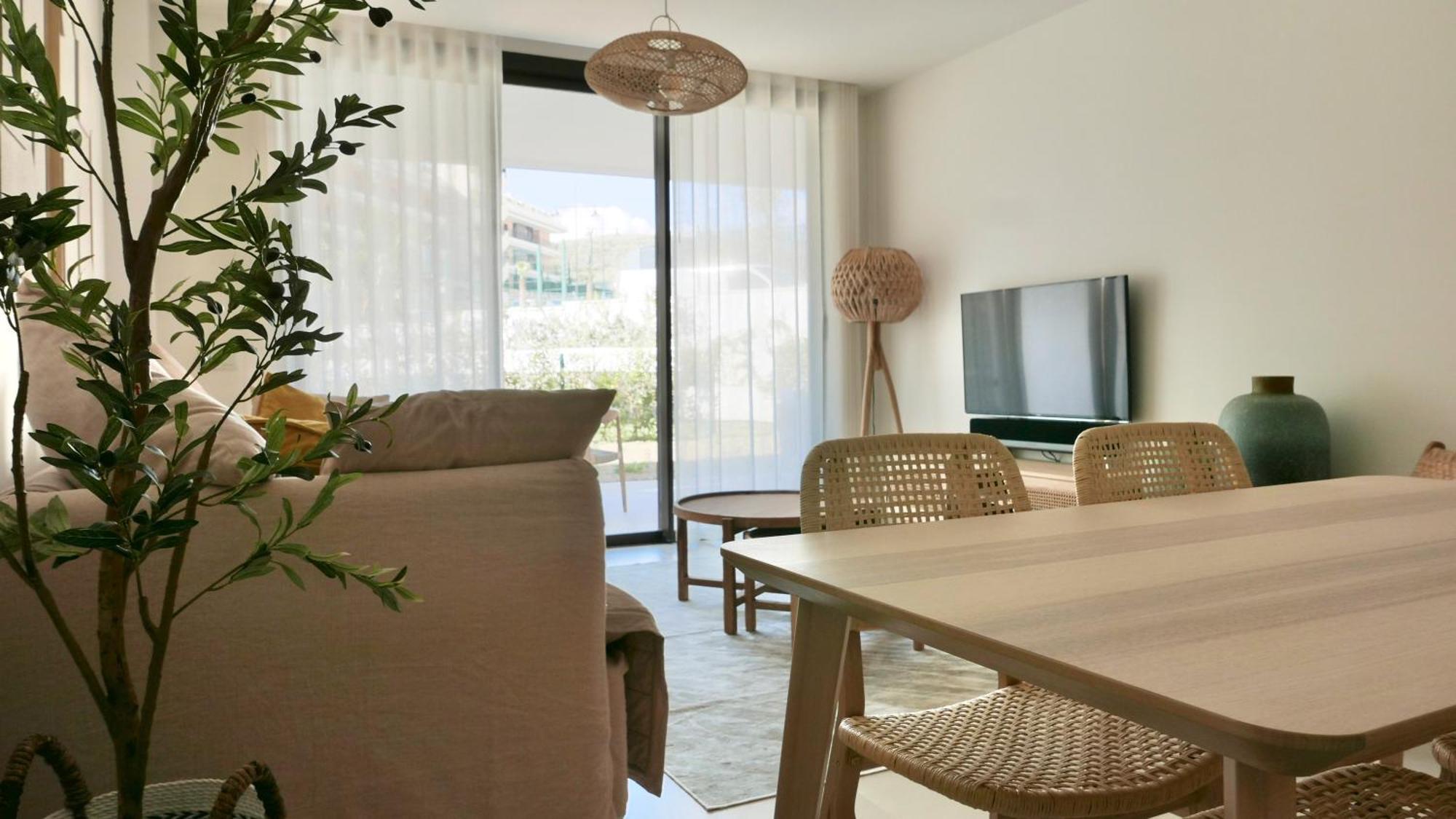 Lomas Apartment *