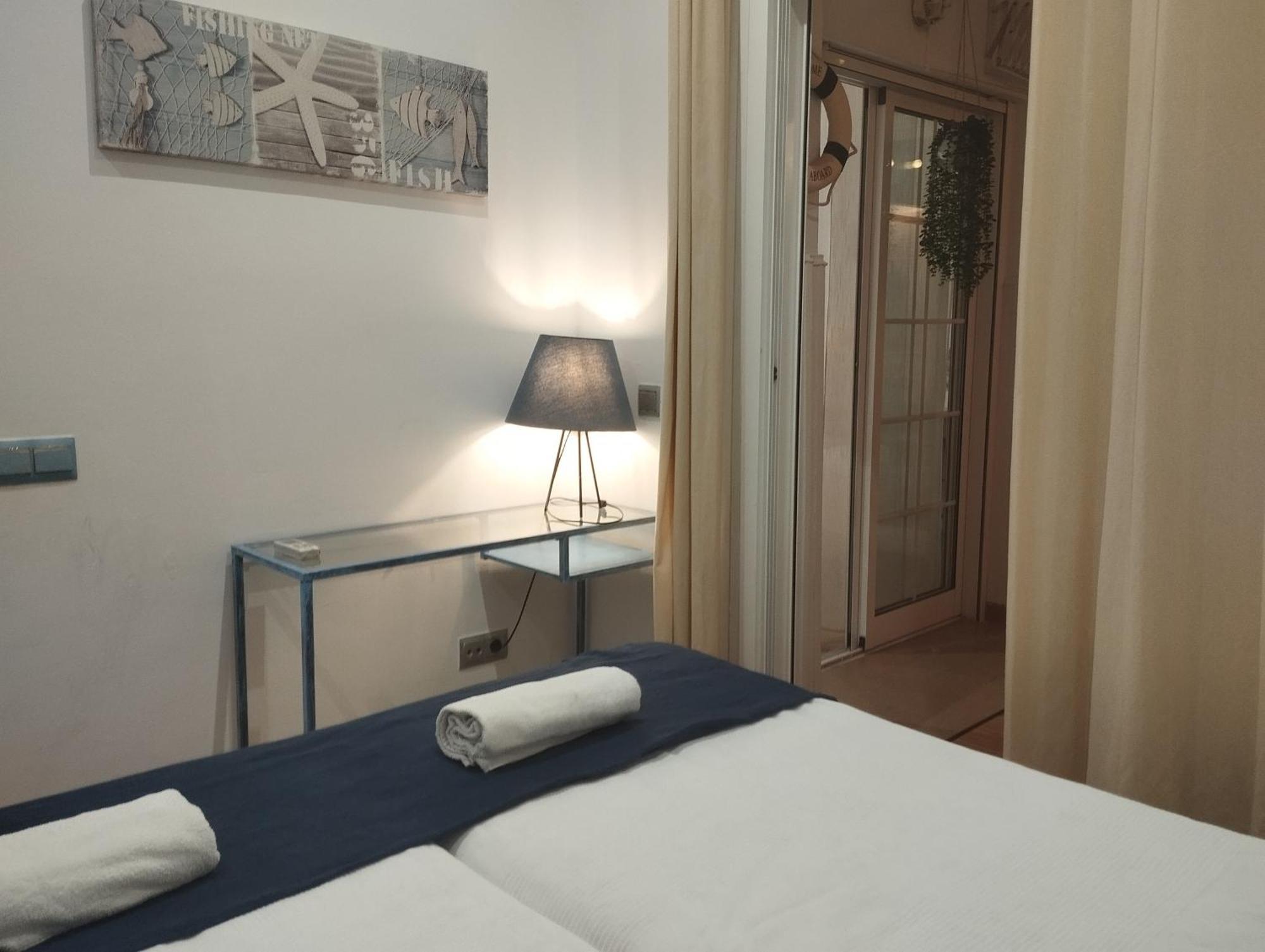 Port House, Paseo Maritimo,a Un Minuto Playa Apartment *