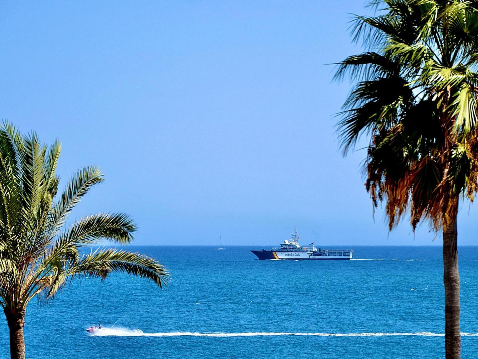 Apartment Marina I Relax With Ocean Views, Pools, 250m To The Sea *