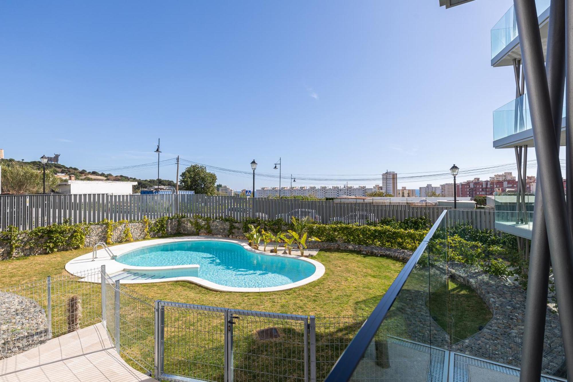 Deluxe By Aora Apartment *