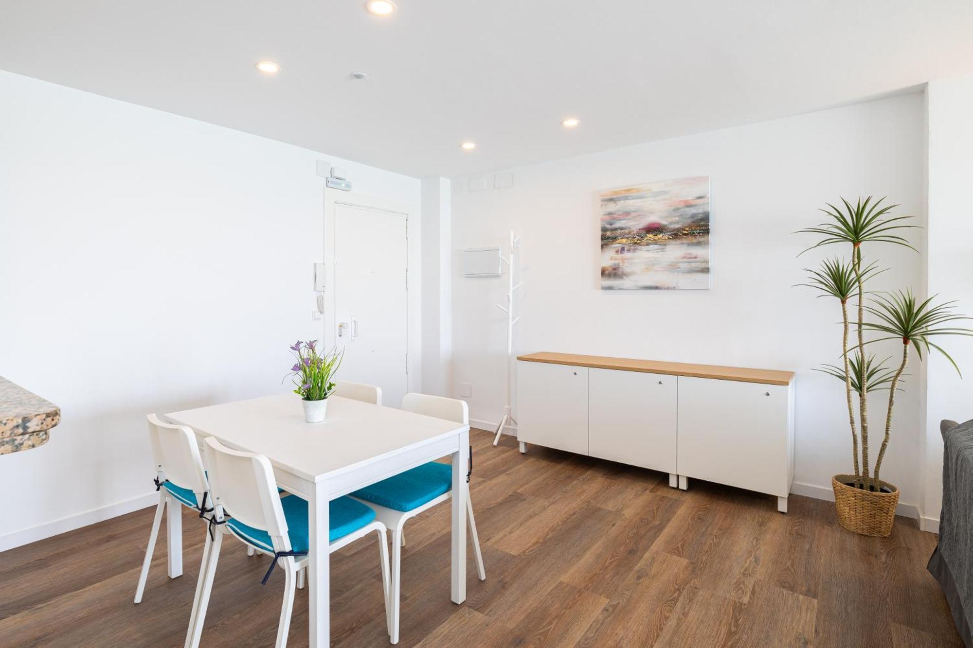 Ensuite Mediterranean Sea Front Ii