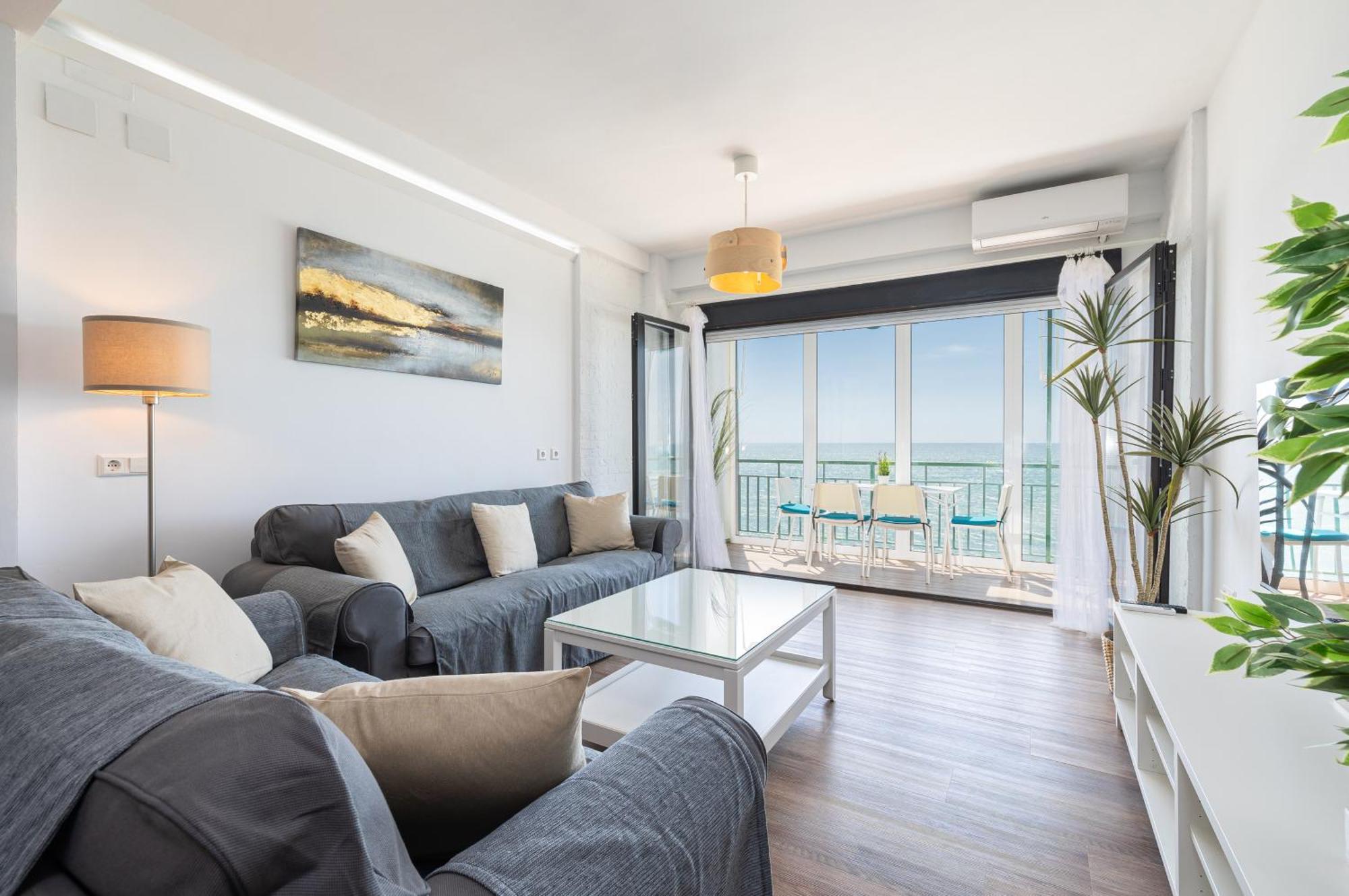 Apartment Ensuite Mediterranean Sea Front Ii *