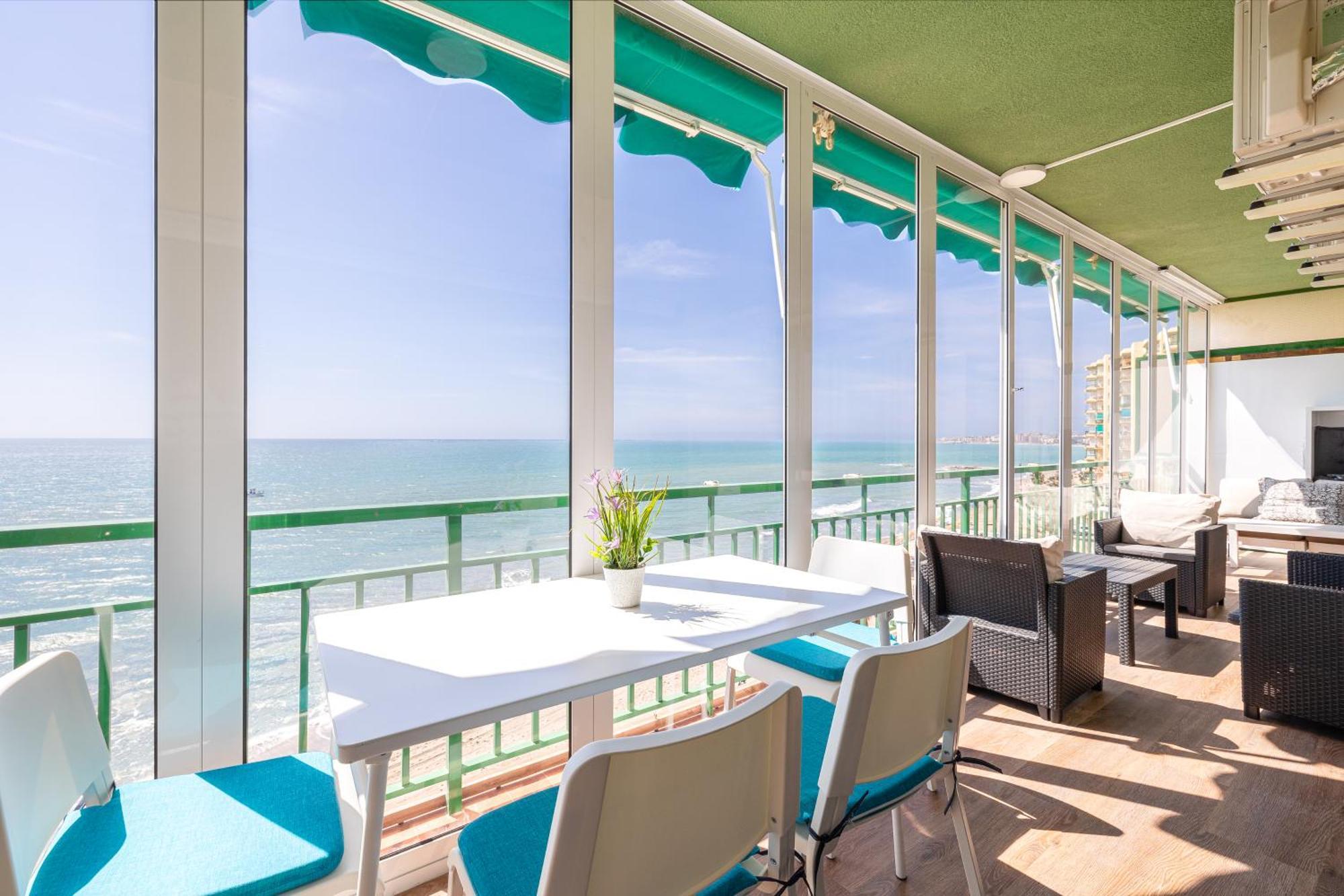 Apartment Ensuite Mediterranean Sea Front Ii Fuengirola