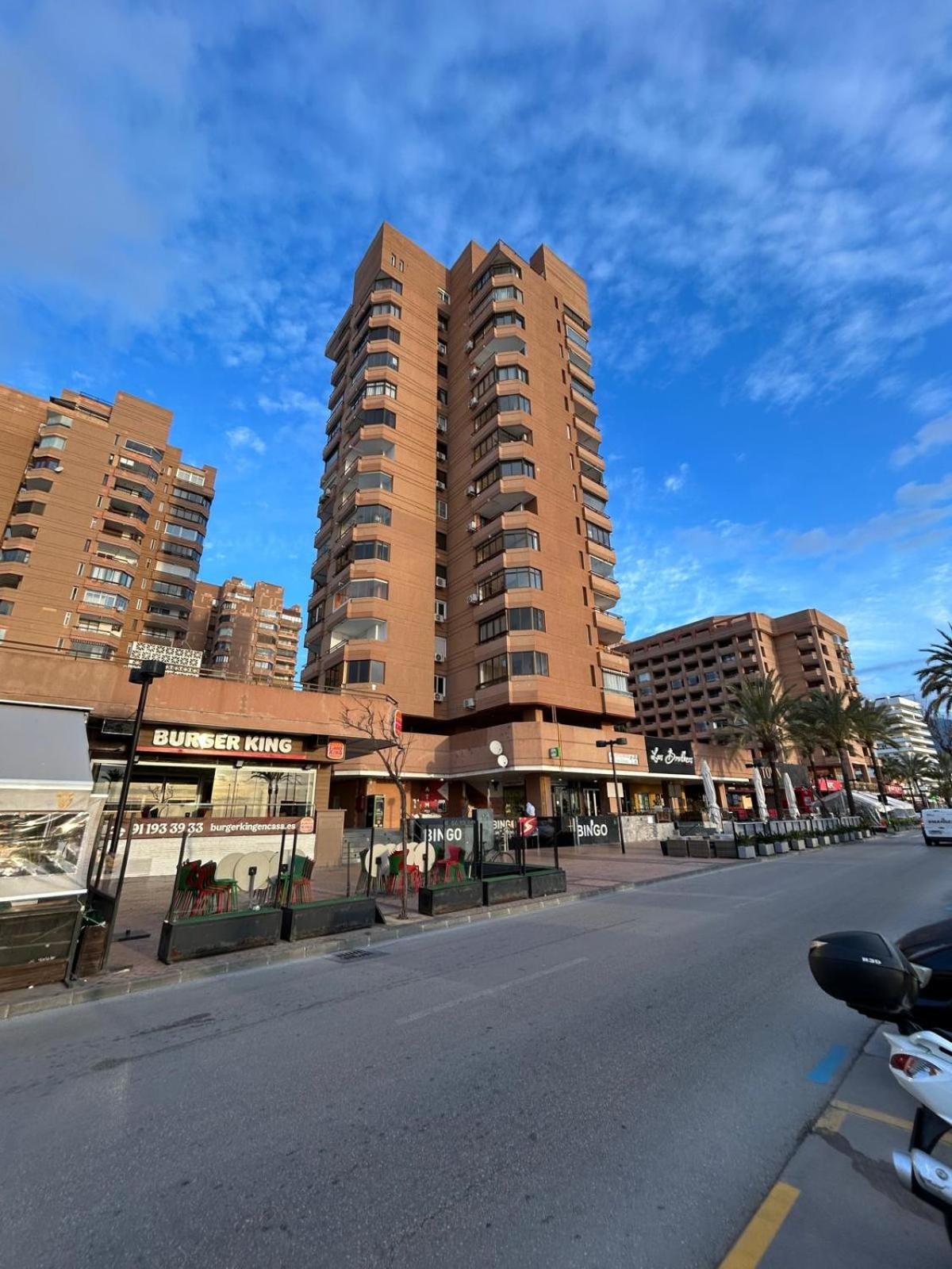Skymar Palmeras 2 Bedrooms & Pool By 10tosea Apartment *