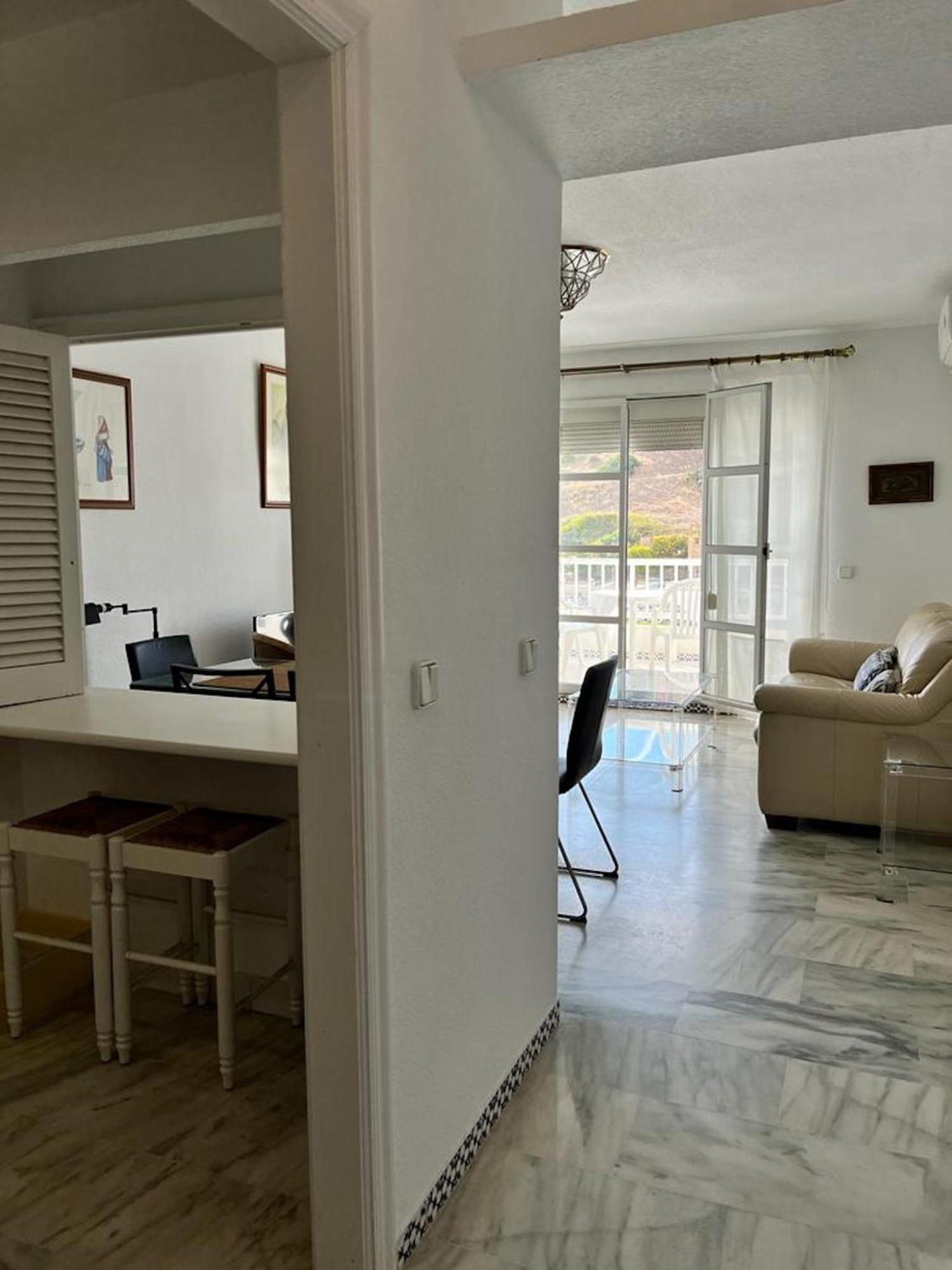 Apartment Bright And With Incredible Views In Beachfront Fuengirola