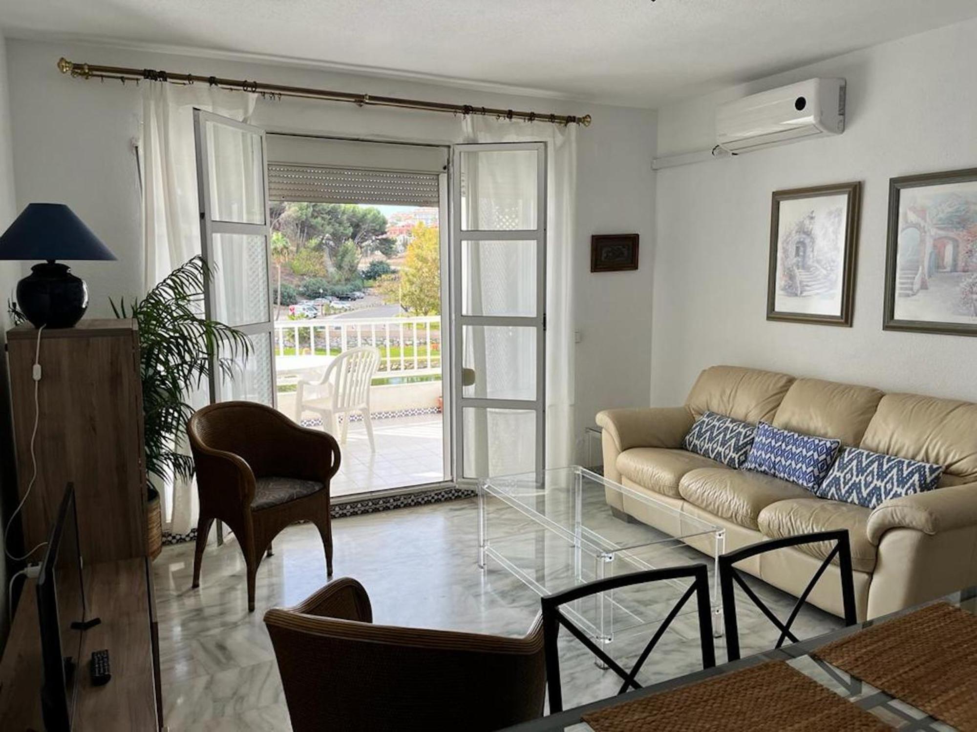 Apartment Bright And With Incredible Views In Beachfront *