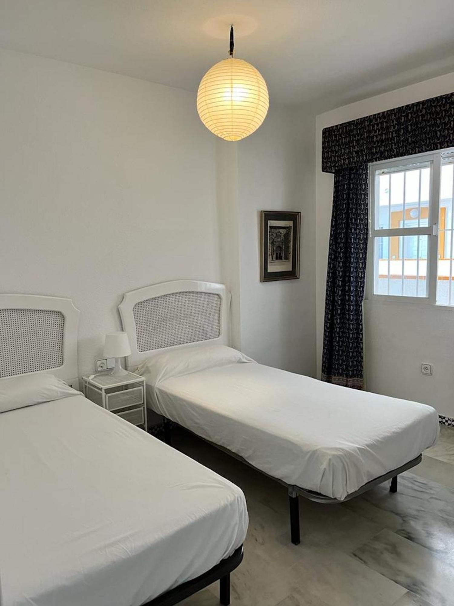 Apartment Bright And With Incredible Views In Beachfront Fuengirola