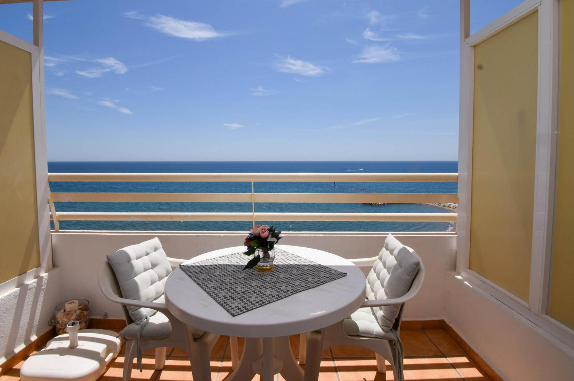 Ref 275 Apartment *