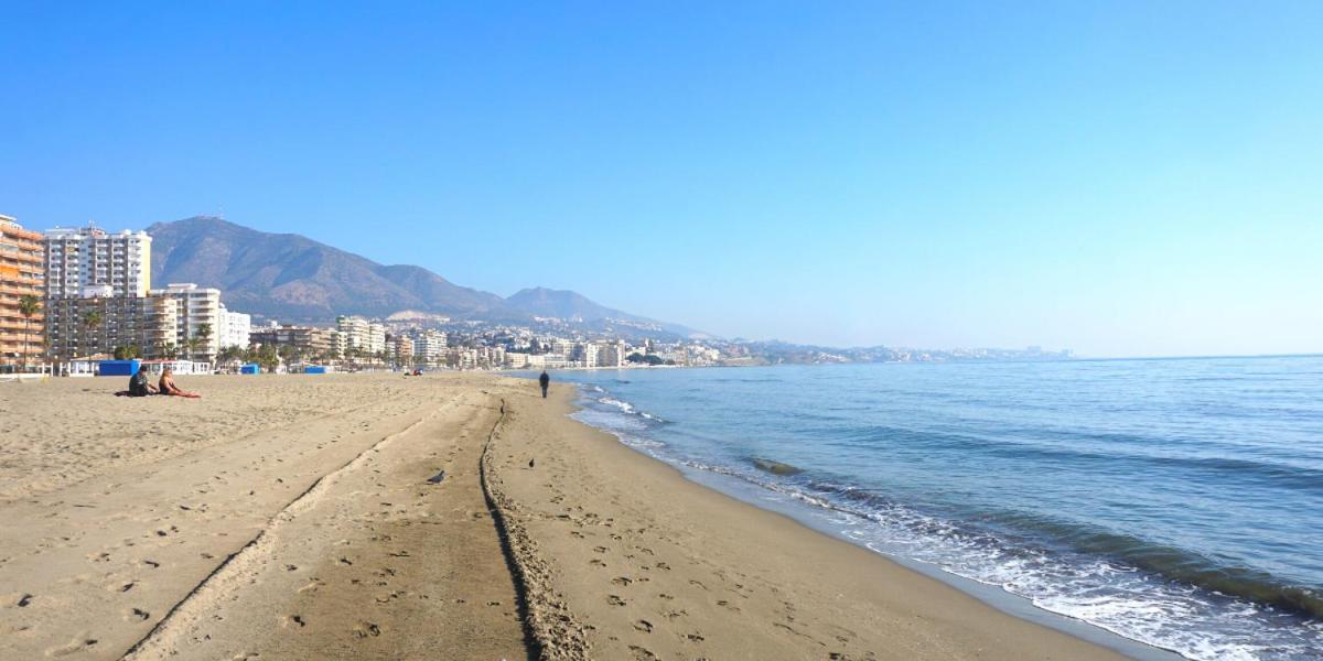 Wavefront Retreat By Gms * Fuengirola