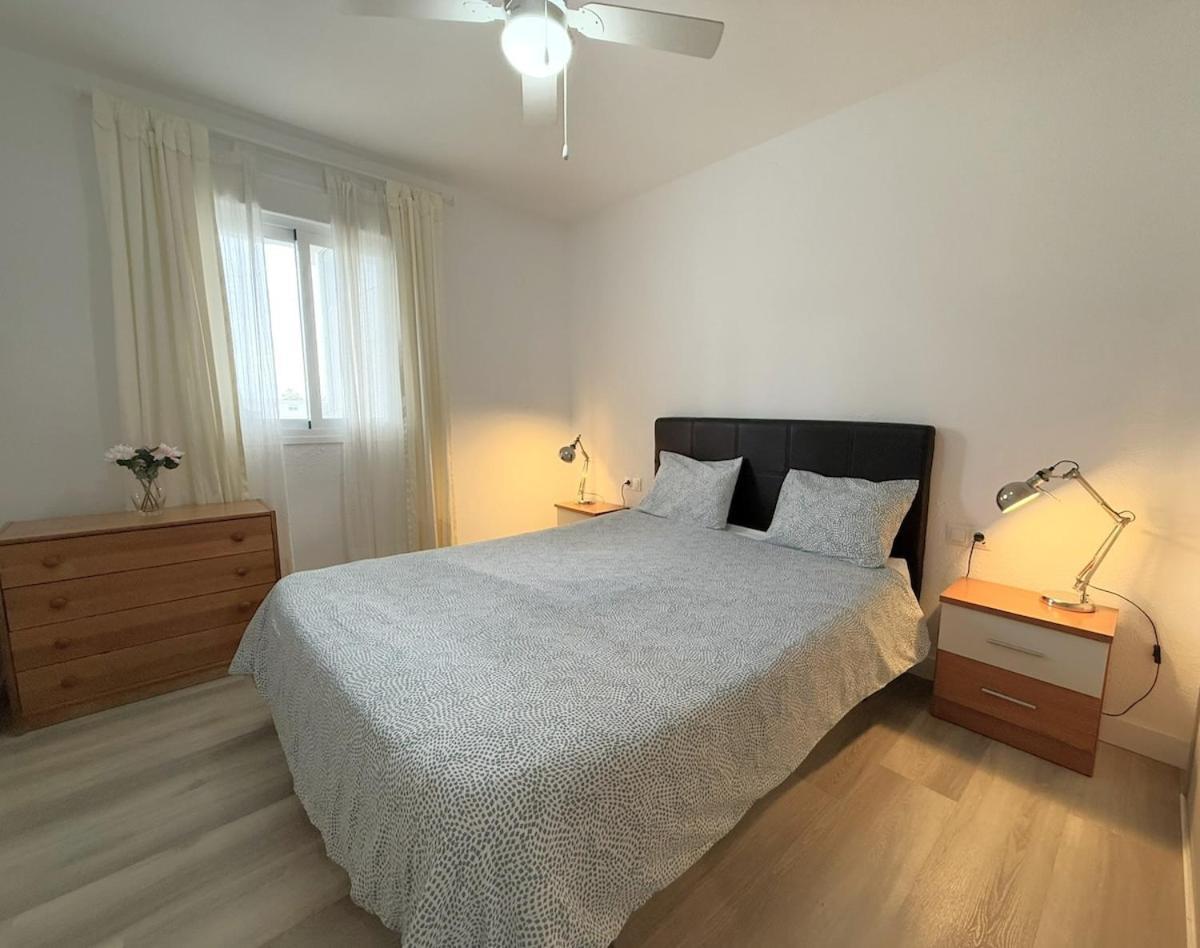 Stylish & Sunny With Pool Apartment Fuengirola