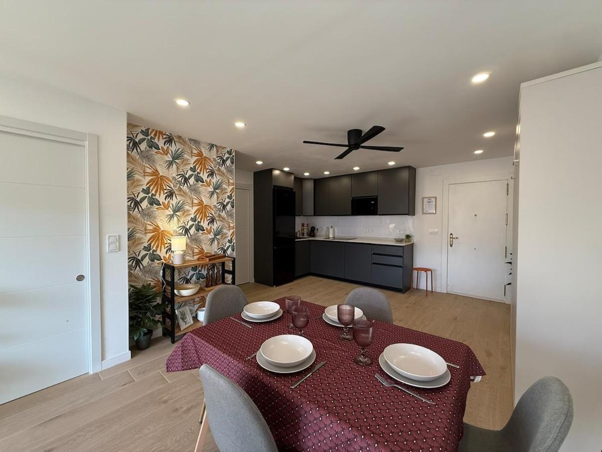 Sunny & Stylish Apartment *