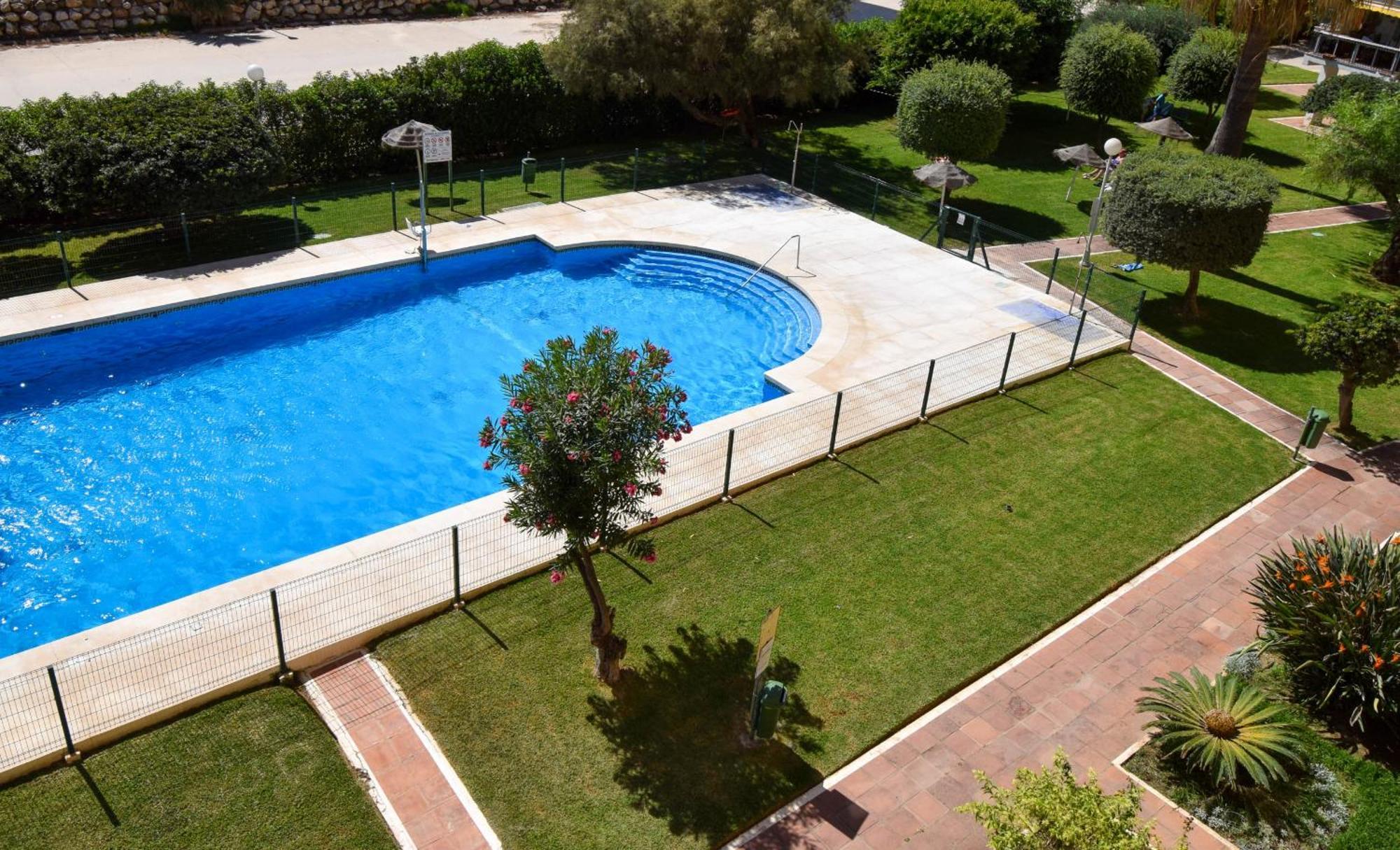 Apartment Ref 228 De 1 Con Vistas Al Mar En Primera Linea De Playa En Boliches Fuengirola