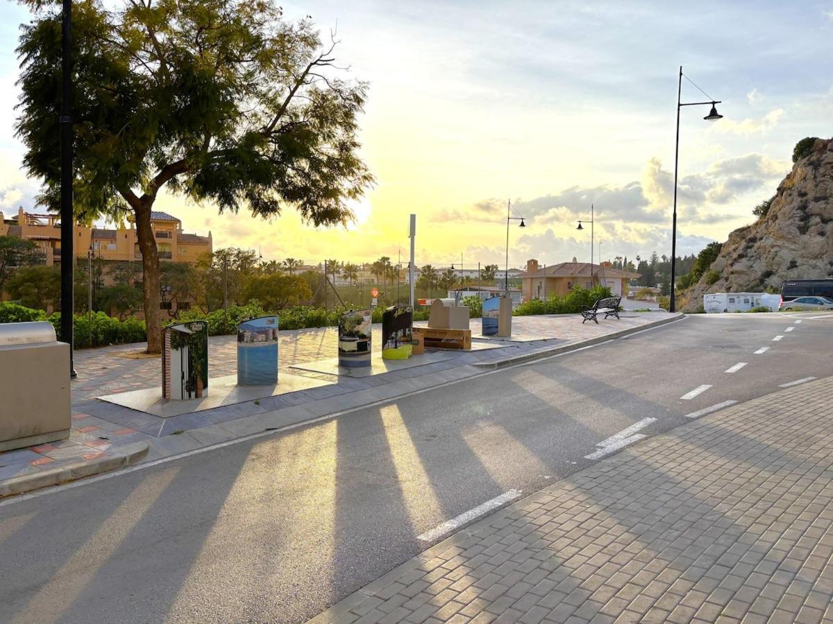 Evans Realty Bx Terraza & Piscina En Pacos Fuengirola