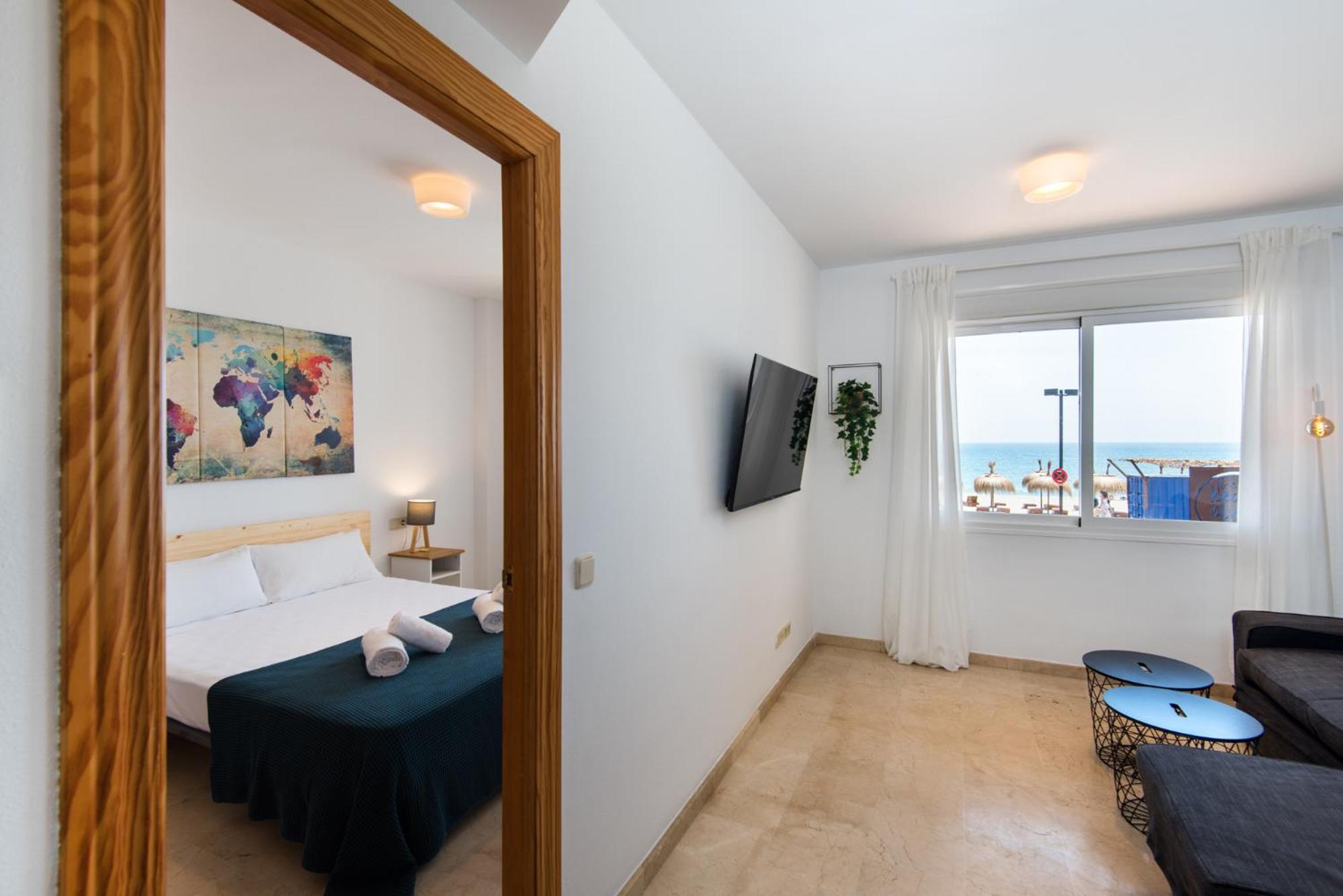 Madeinterranean Beach- Higueron Front Line Apartment