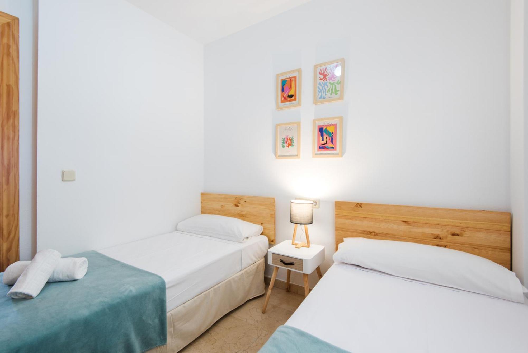 Madeinterranean Beach- Higueron Front Line Apartment *