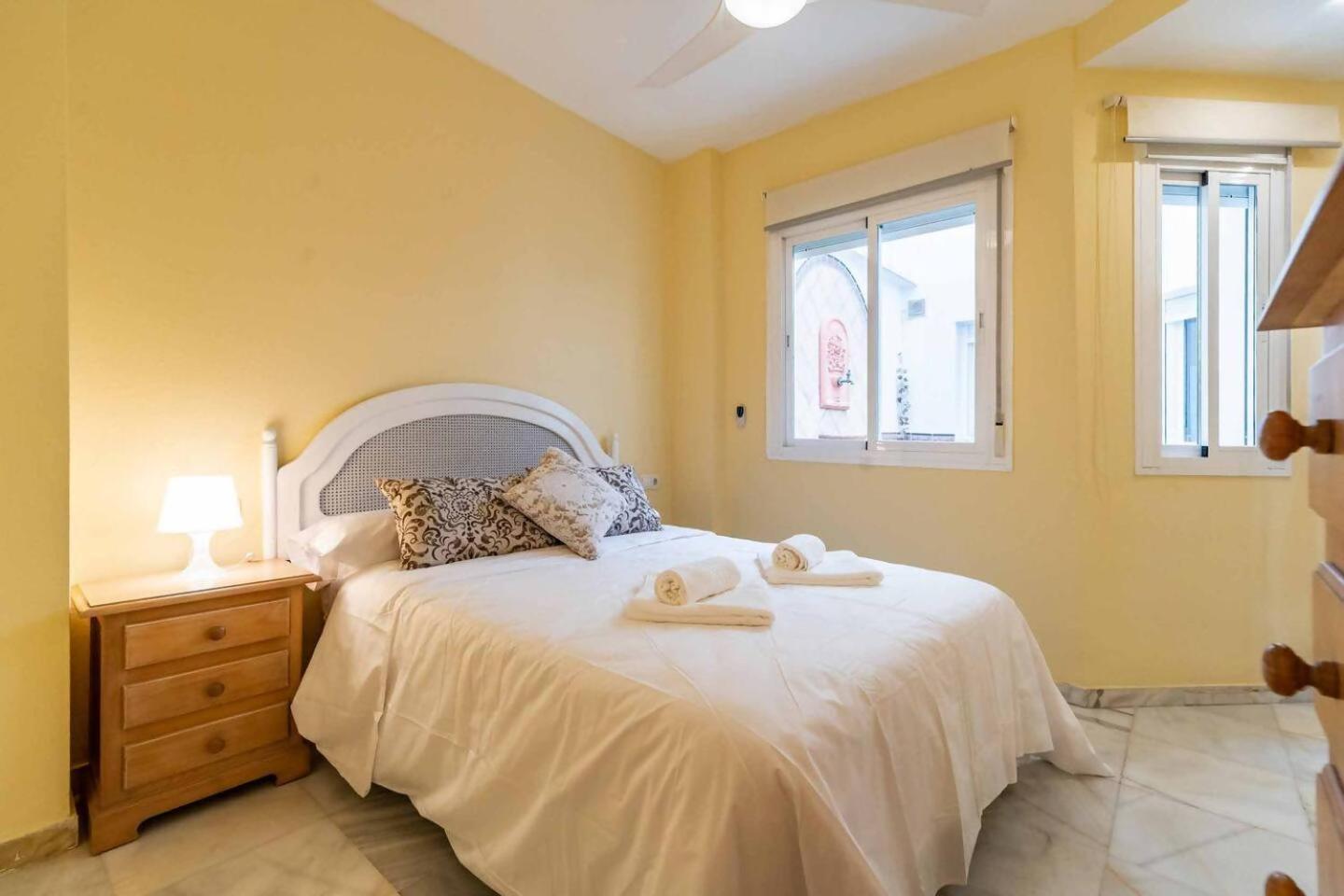 Cyv De 1 Dorm Y 1 Bano Cerca De La Playa Fuengirola