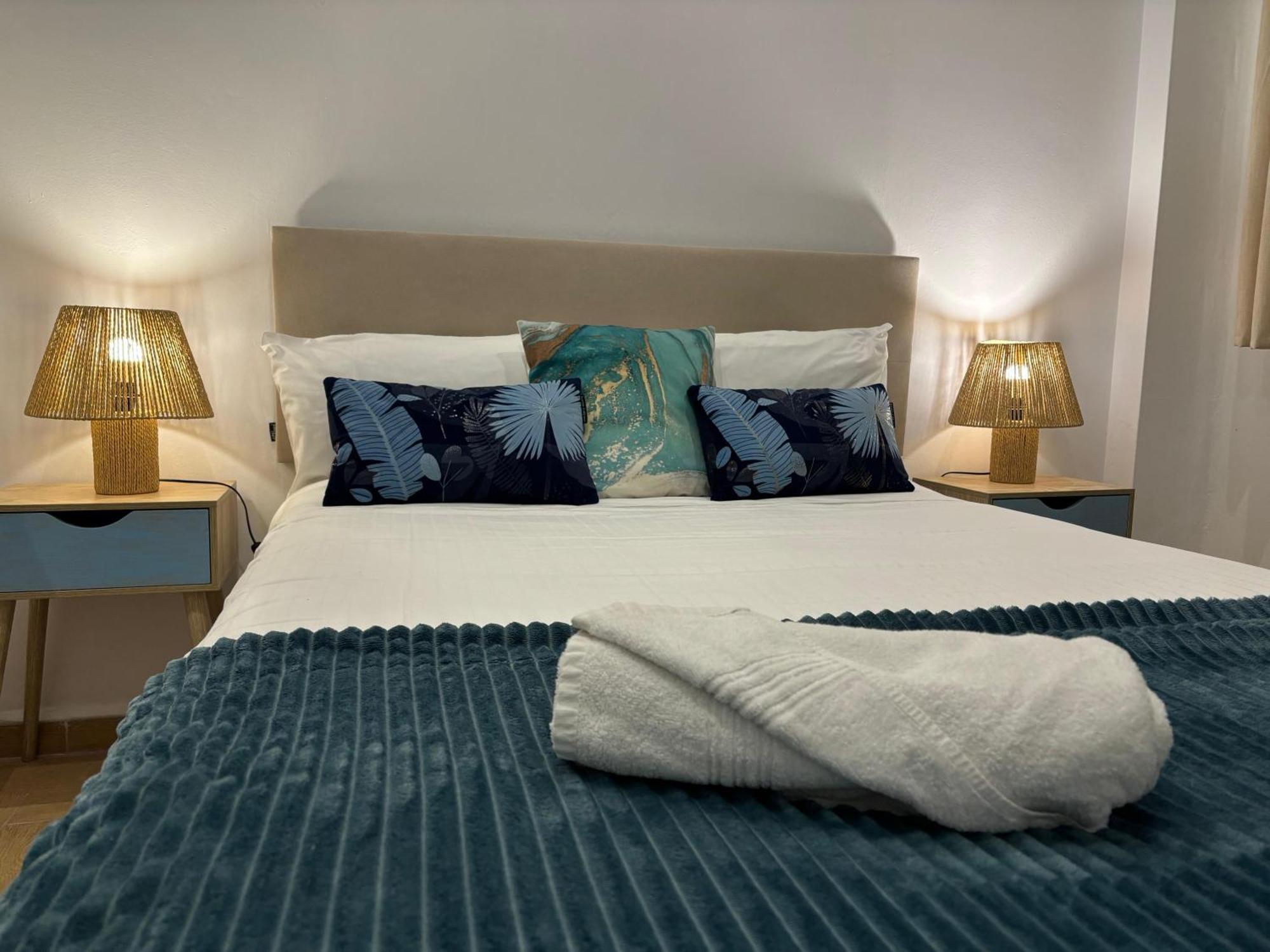 Port House, Paseo Maritimo,a Un Minuto Playa Apartment *