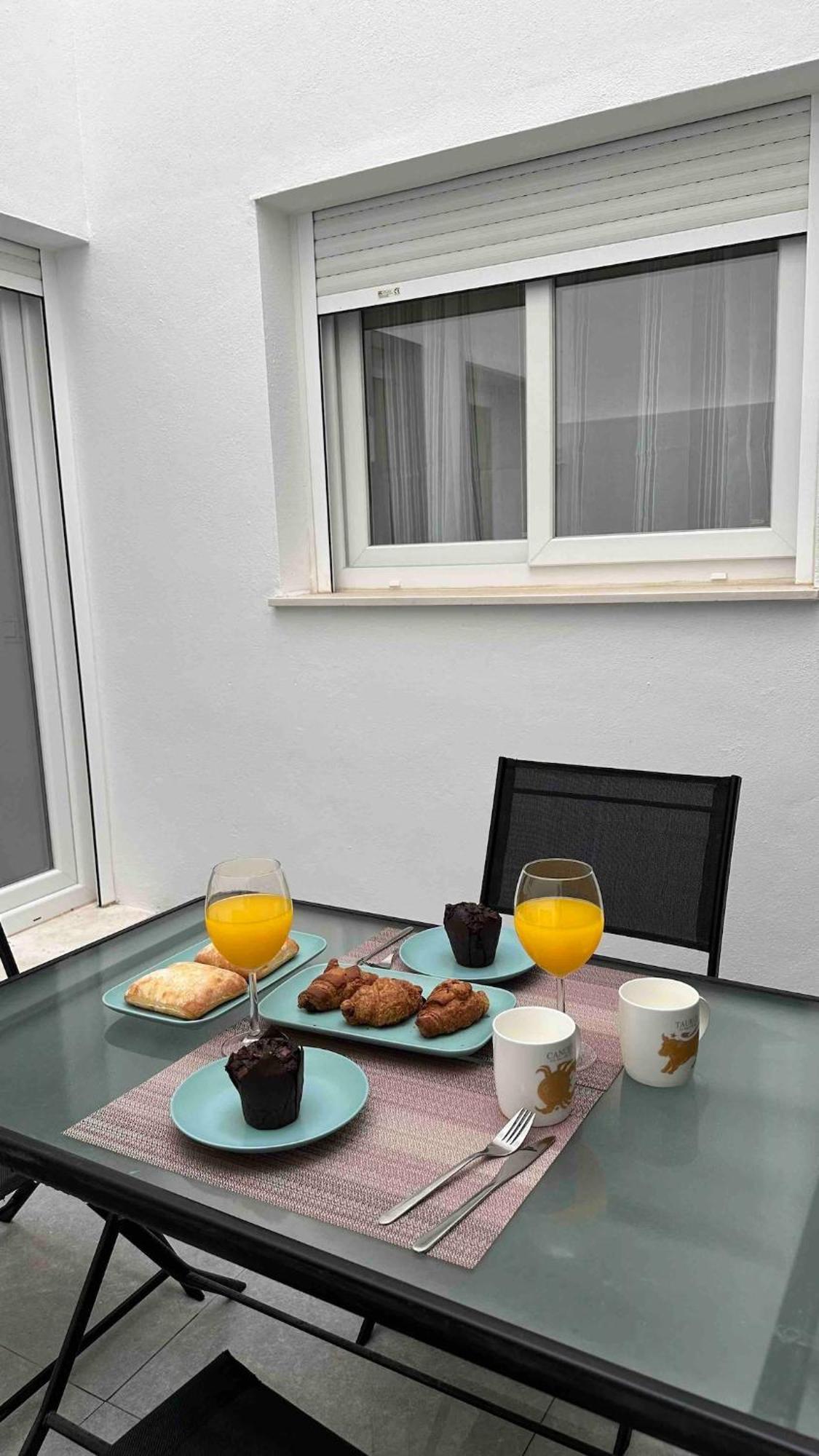 Cozy 2 Min From The Apartment