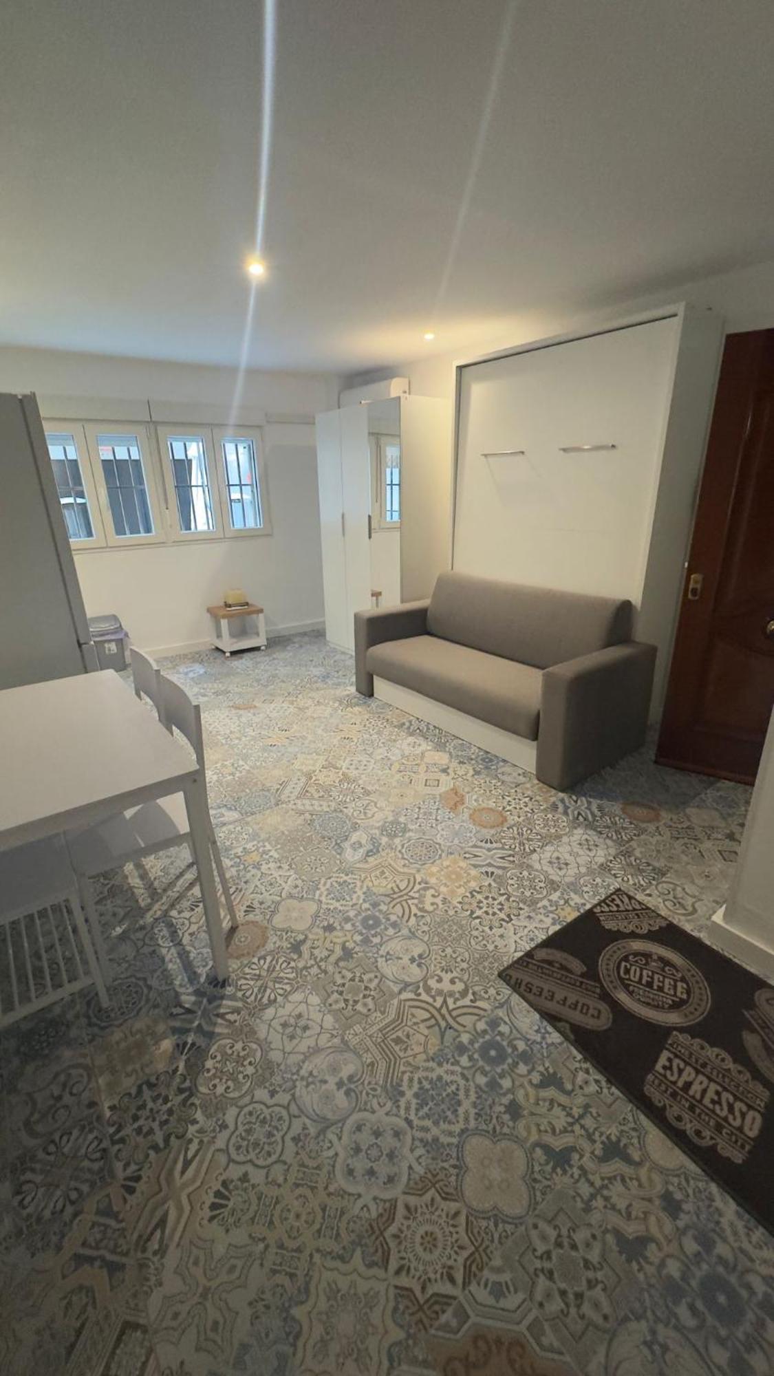 Perla 2 Seafront Apartment *