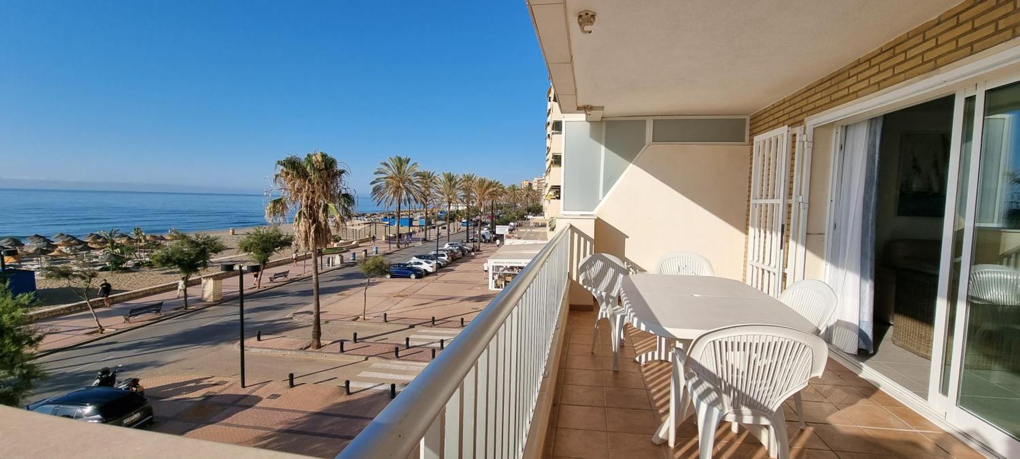 Apartment Don Juan Boliches Primera Linea De Playa