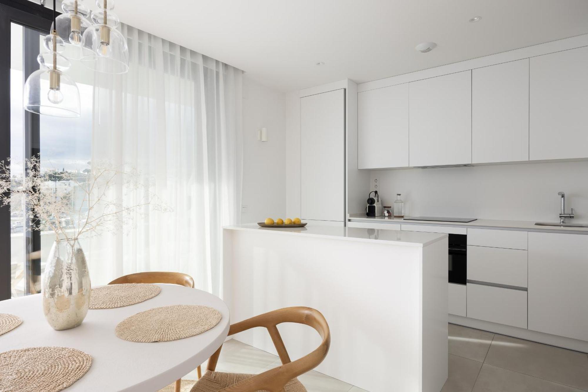 Stylish Luxury With Terrace In Higueron *