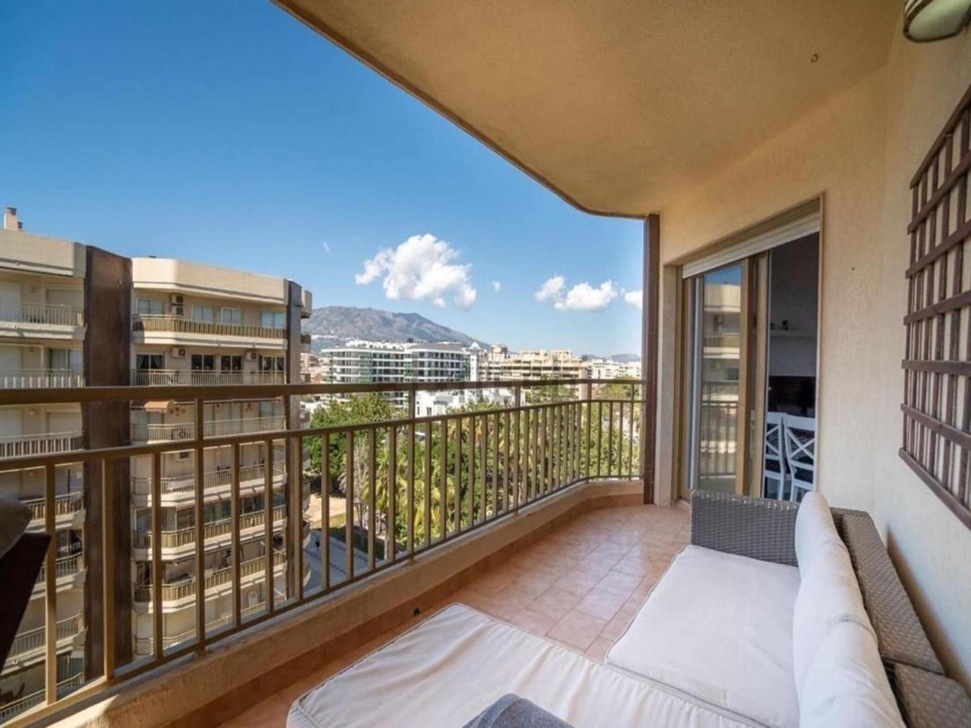 Faro's Dona Sofia - Beachapartment Apartment Fuengirola