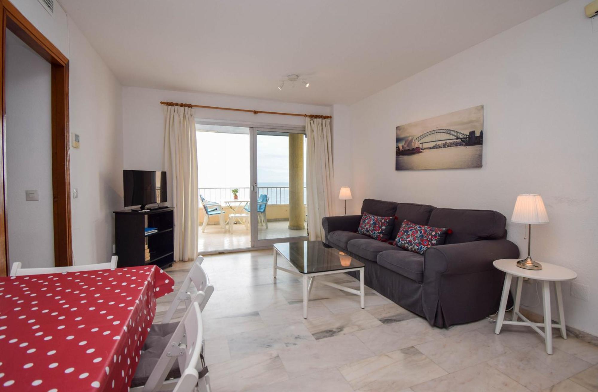 Ref 257 En Primera Linea De Playa Con Impresionantes Vistas Al Mediterraneo Fuengirola