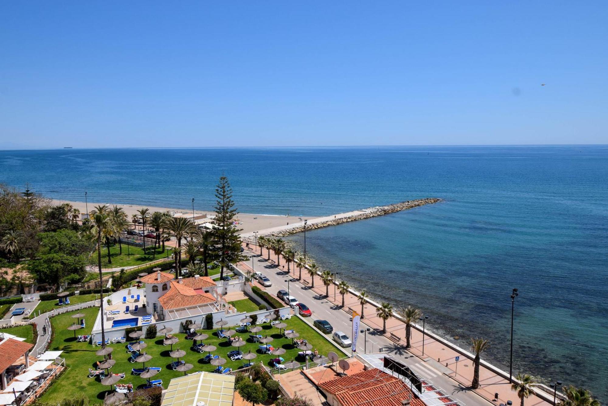 Ref 257 En Primera Linea De Playa Con Impresionantes Vistas Al Mediterraneo Apartment Fuengirola