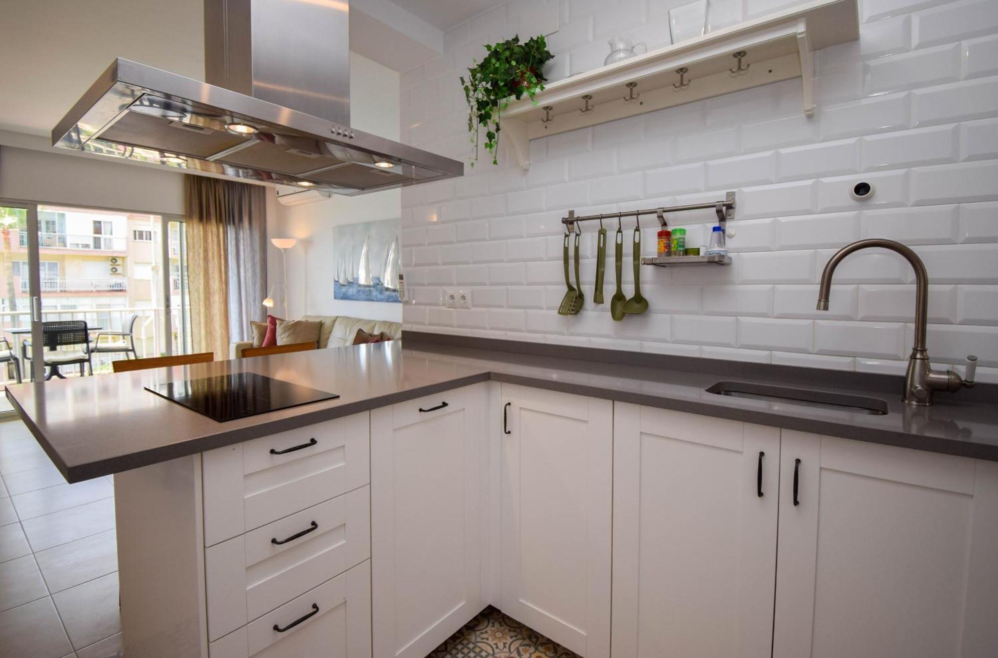 Ref 278 * Fuengirola