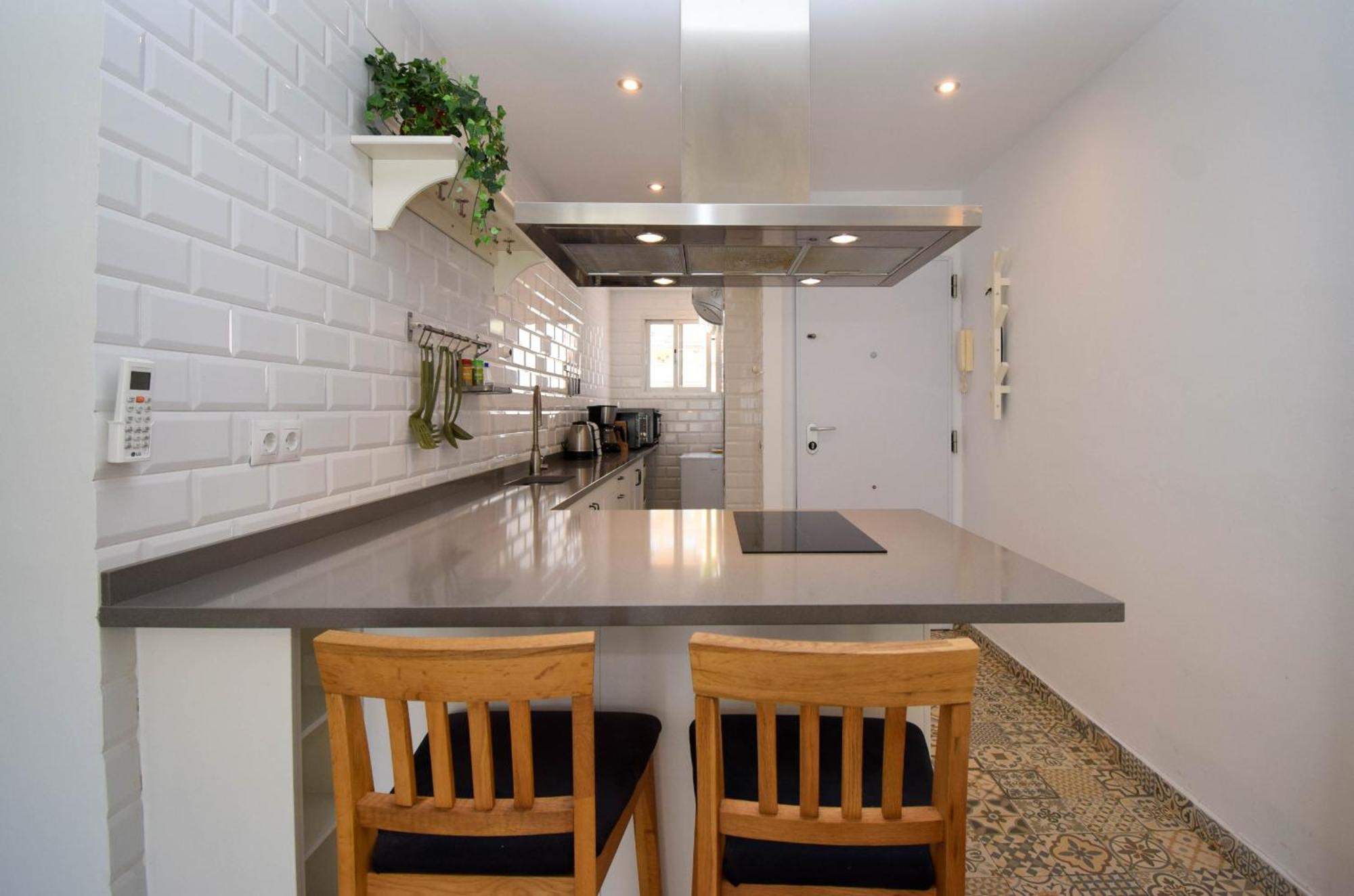 Ref 278 Apartment *