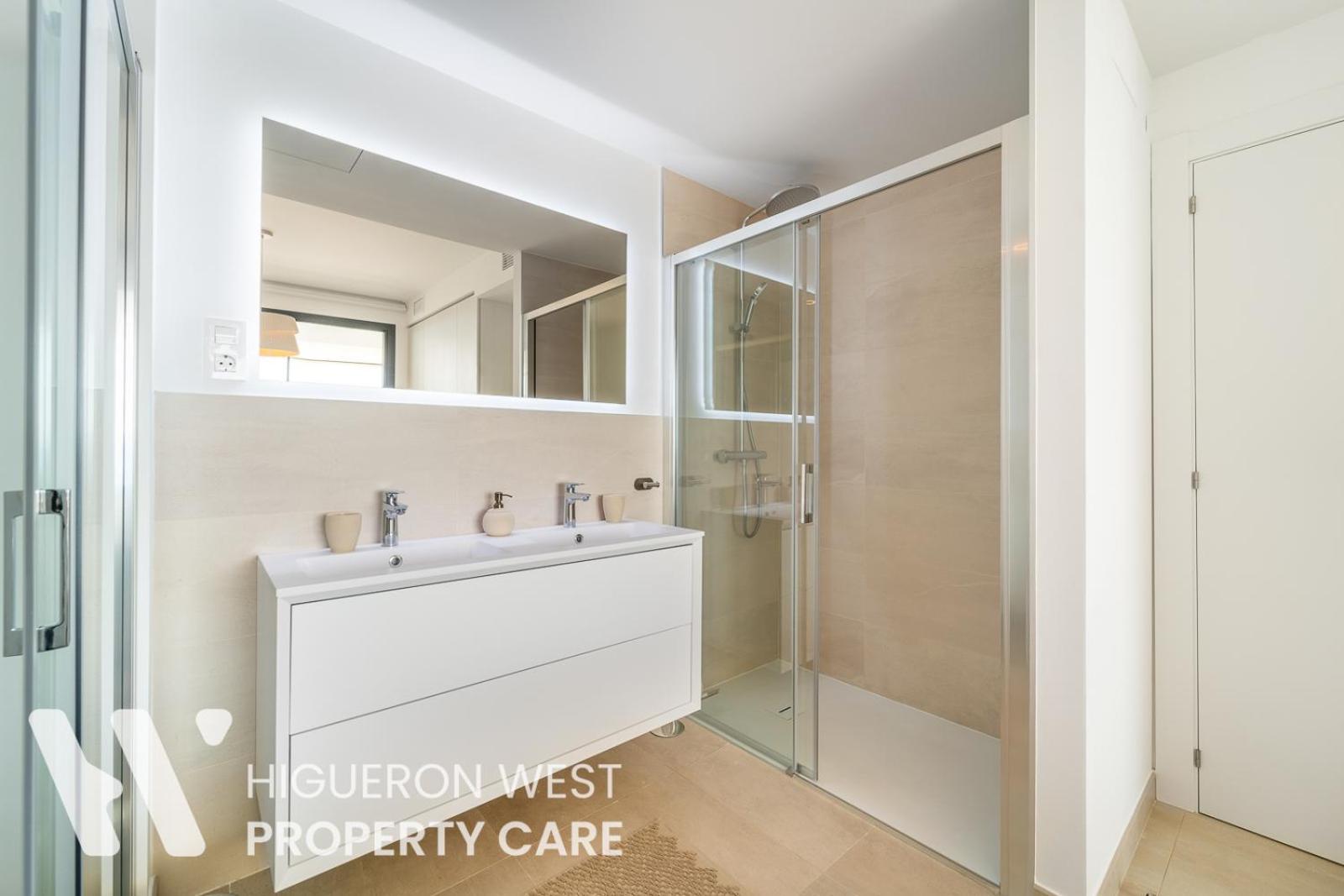 Seaviews Reserve Collection - La Luz Del Mar By Hwpc Fuengirola