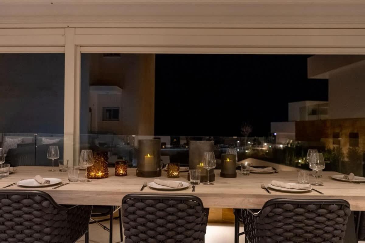 Palm - Incredible With 5 Rooms, Amazing Sea View And Private Pool Villa
