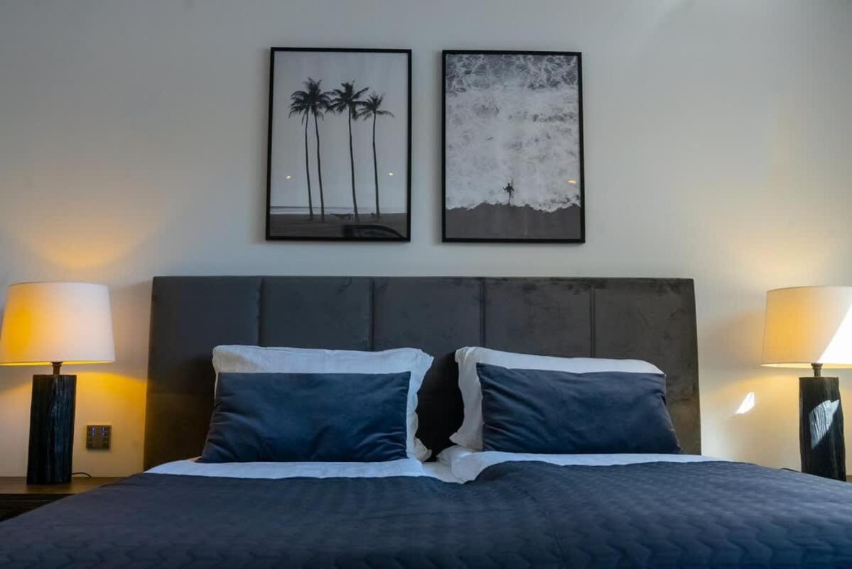 Villa Palm - Incredible With 5 Rooms, Amazing Sea View And Private Pool Fuengirola