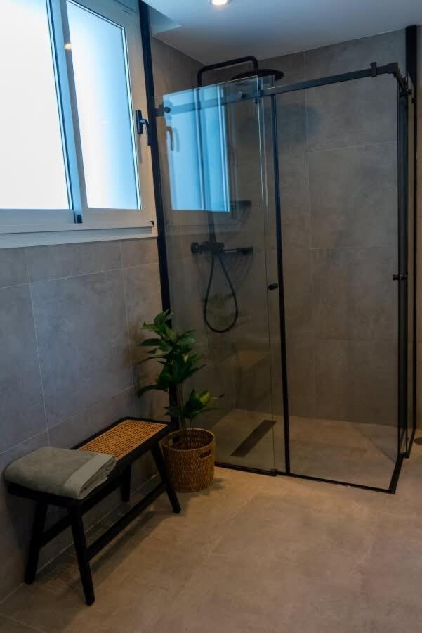 Palm - Incredible With 5 Rooms, Amazing Sea View And Private Pool Villa Fuengirola