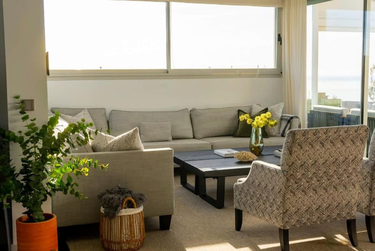 Villa Palm - Incredible With 5 Rooms, Amazing Sea View And Private Pool Fuengirola