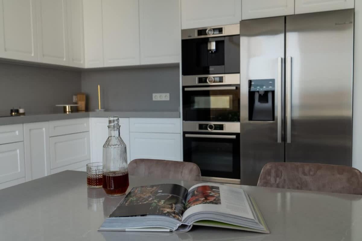 Palm - Incredible With 5 Rooms, Amazing Sea View And Private Pool *