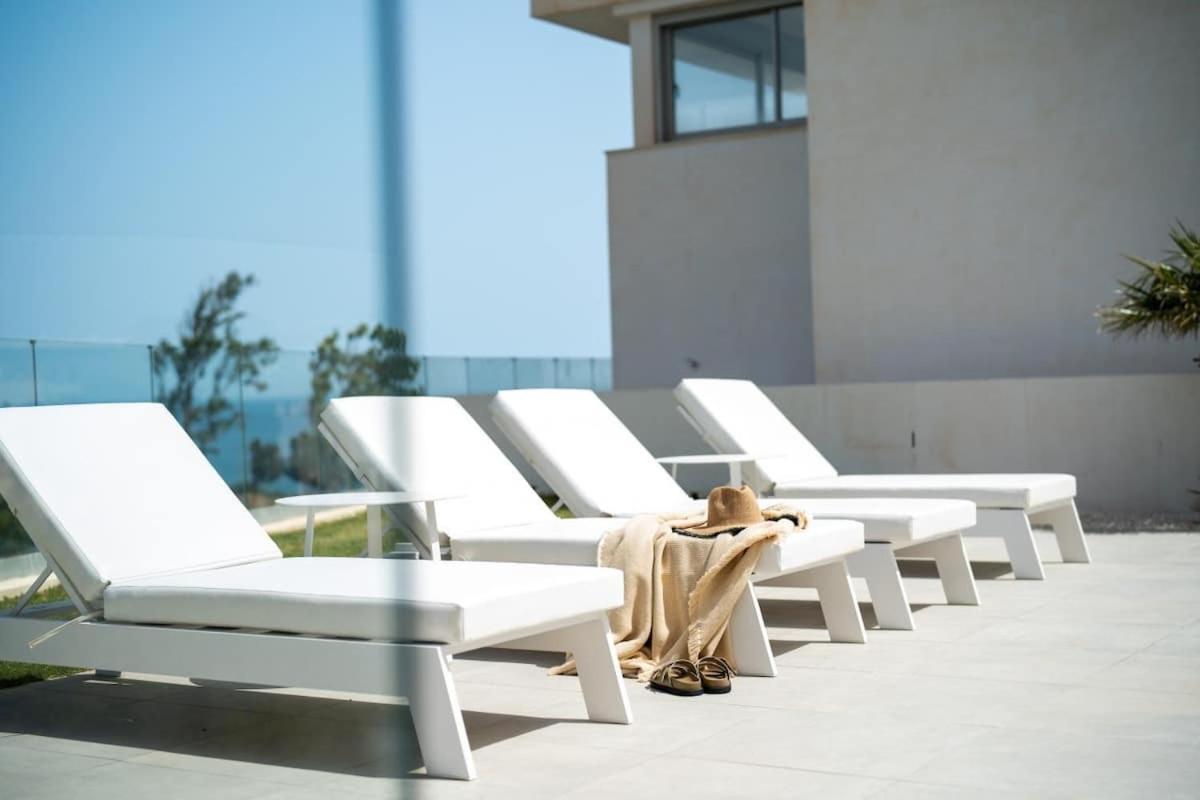 Villa Palm - Incredible With 5 Rooms, Amazing Sea View And Private Pool *