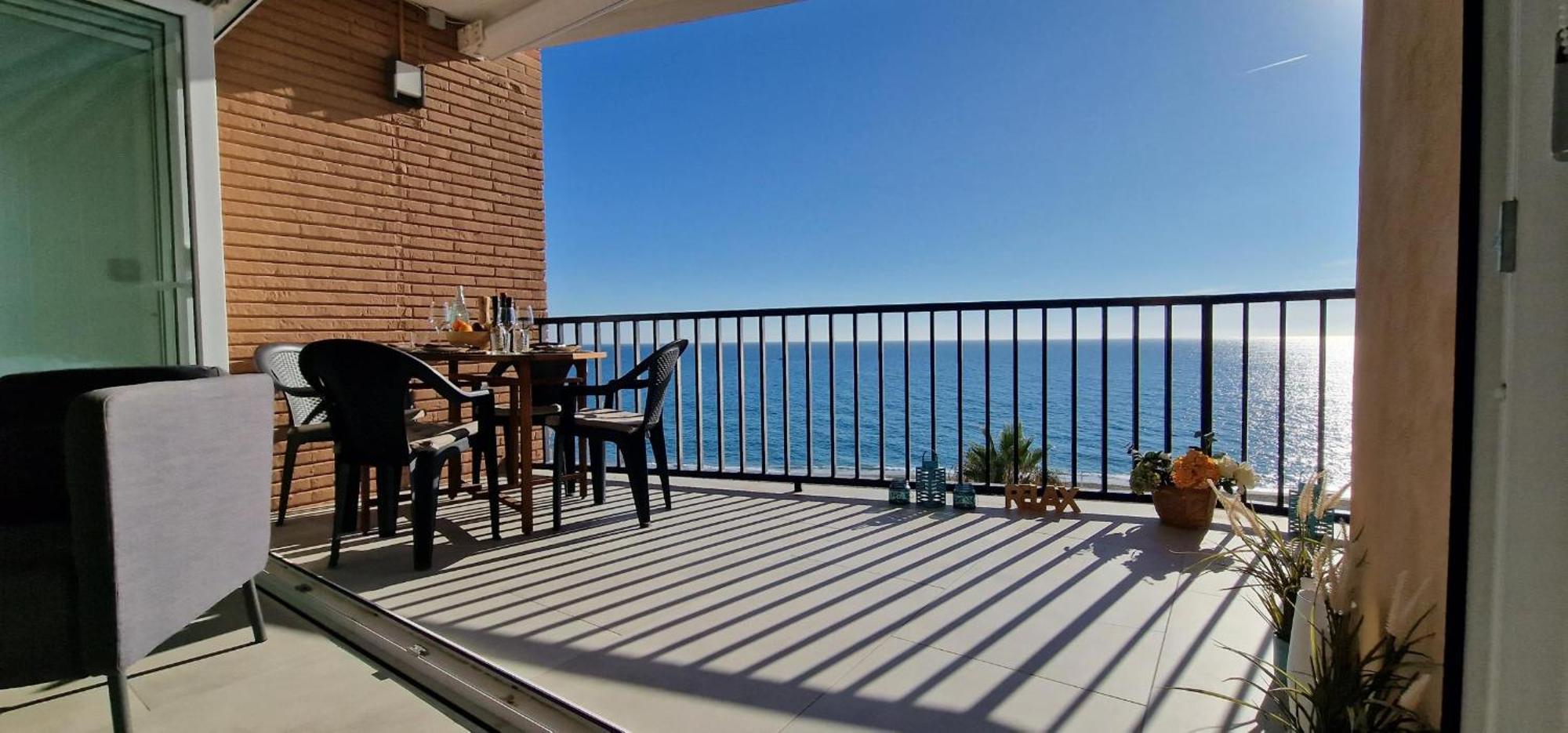 Apartment & Quite 2bdr Beachfront Fuengirola