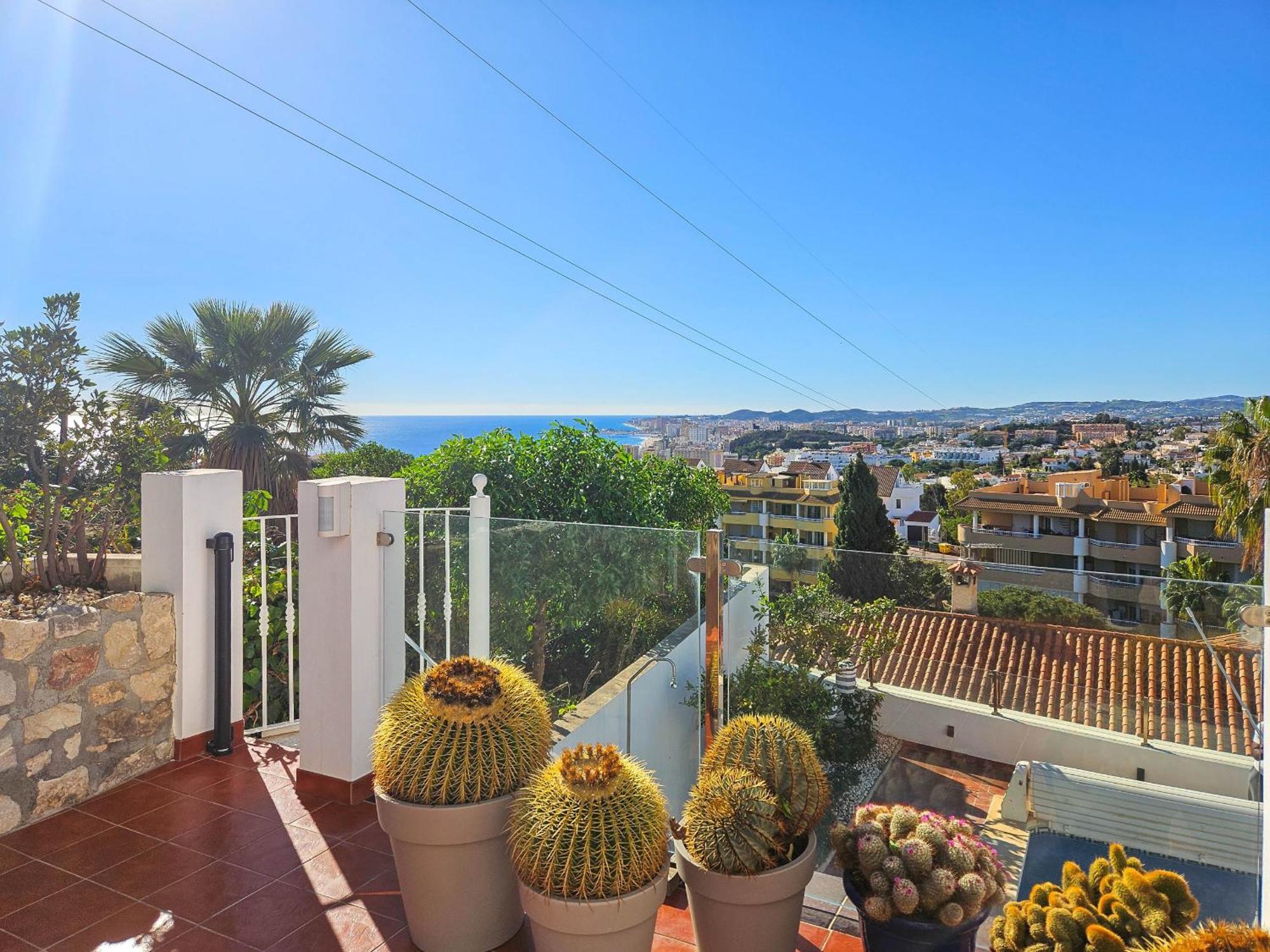 Villa Three Bedroom With Private Pool In Torreblanca *