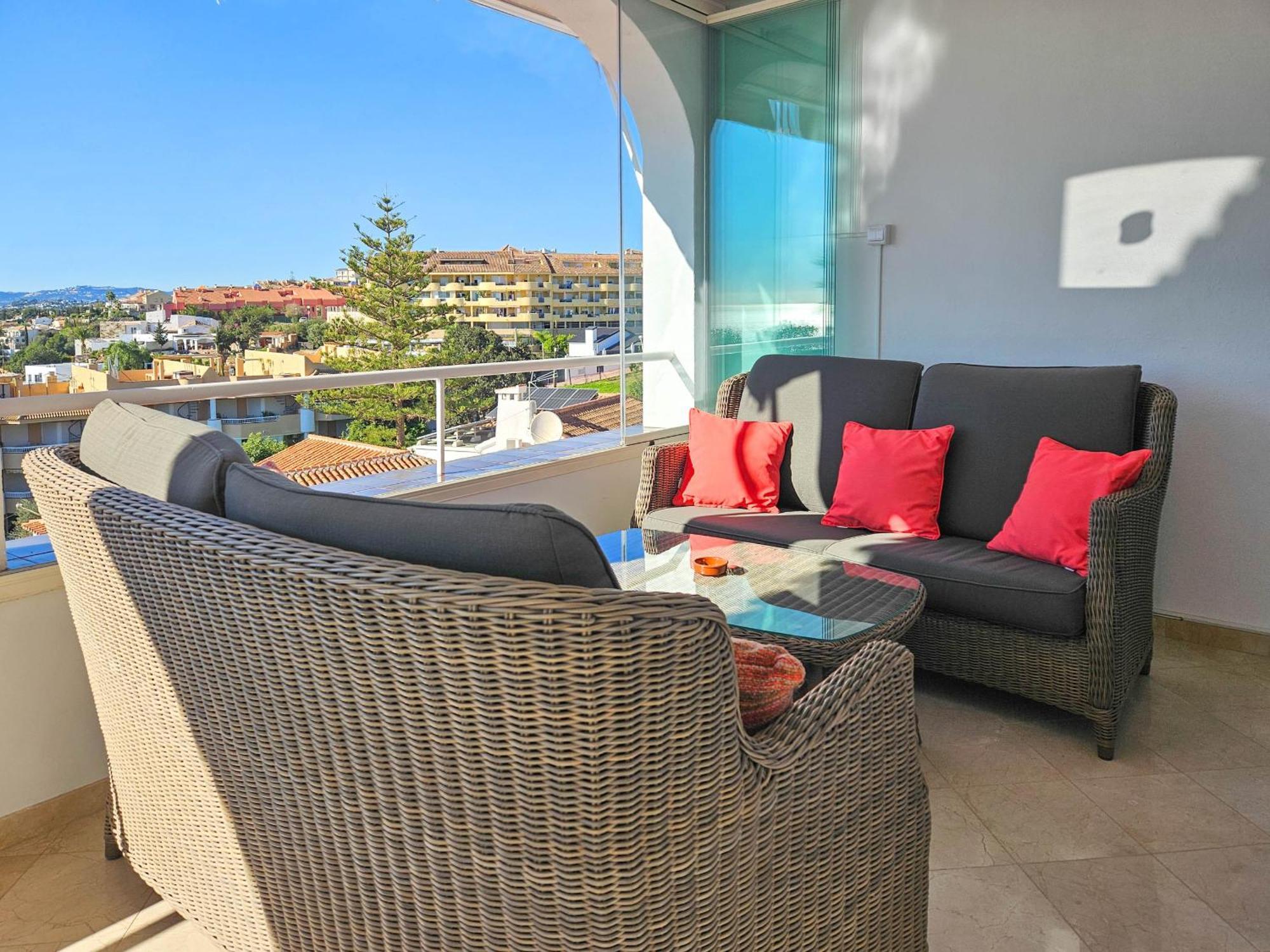 Villa Three Bedroom With Private Pool In Torreblanca Fuengirola