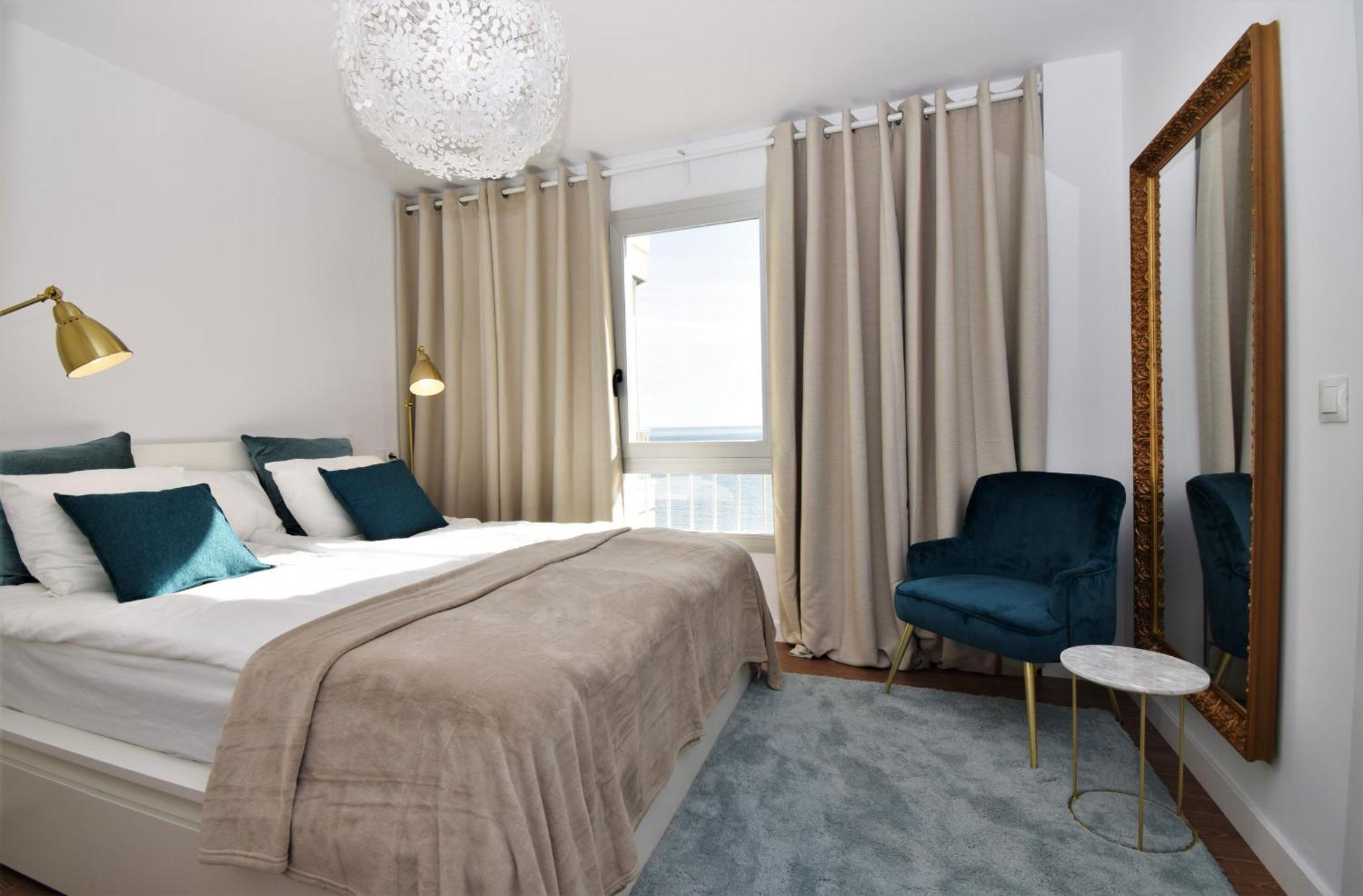 Apartment Ref 240