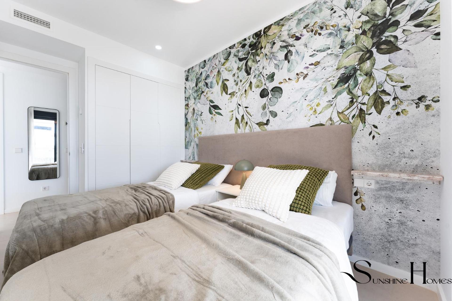 Luxury Escape With Pools, Gym & Sauna Apartment *