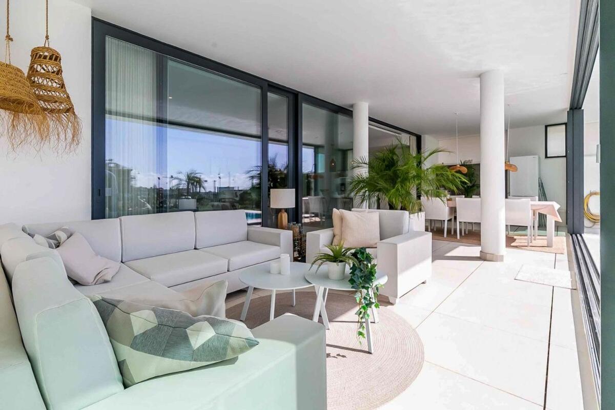 131 - Luxury With Private Pool And Views, El Higueron Apartment